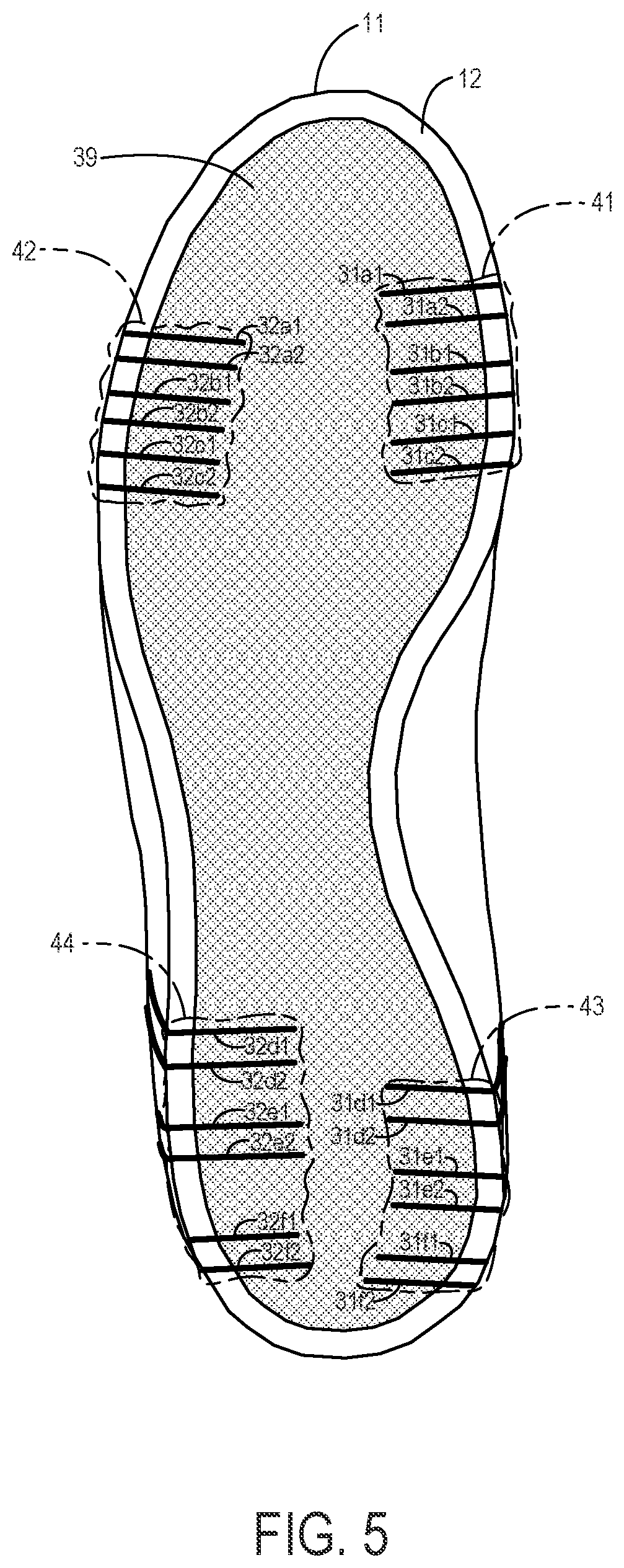 Patent US11771176 Figure 5 – Footwear with aligned tensile restraints