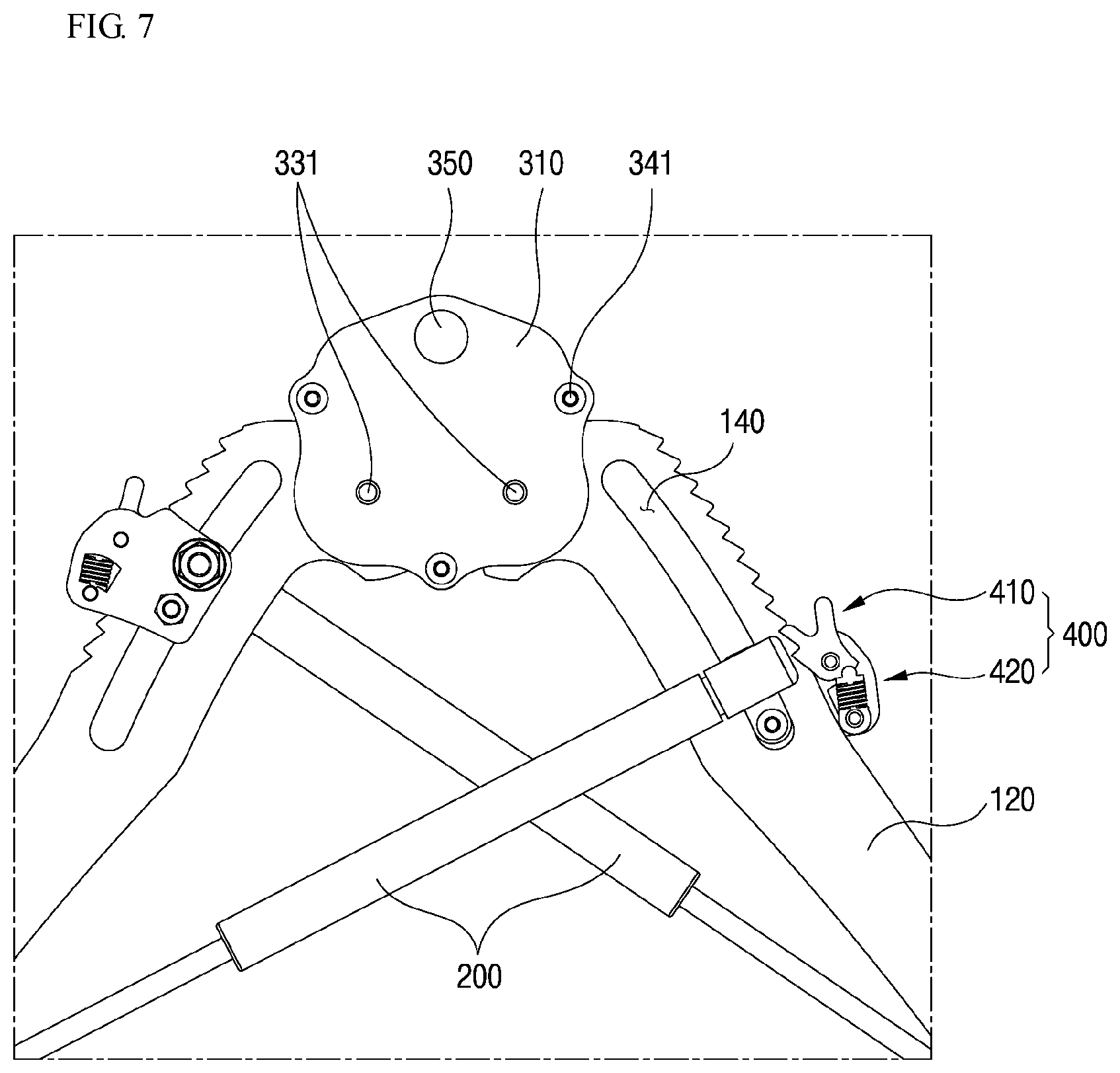 Patent US11771952 Figure 7 – Chest expander