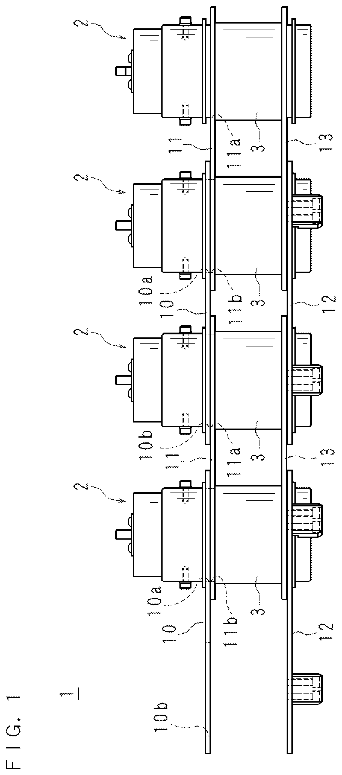 Patent US11772217 Figure 1 – Conveyance chain, tool change system and multiple link plates
