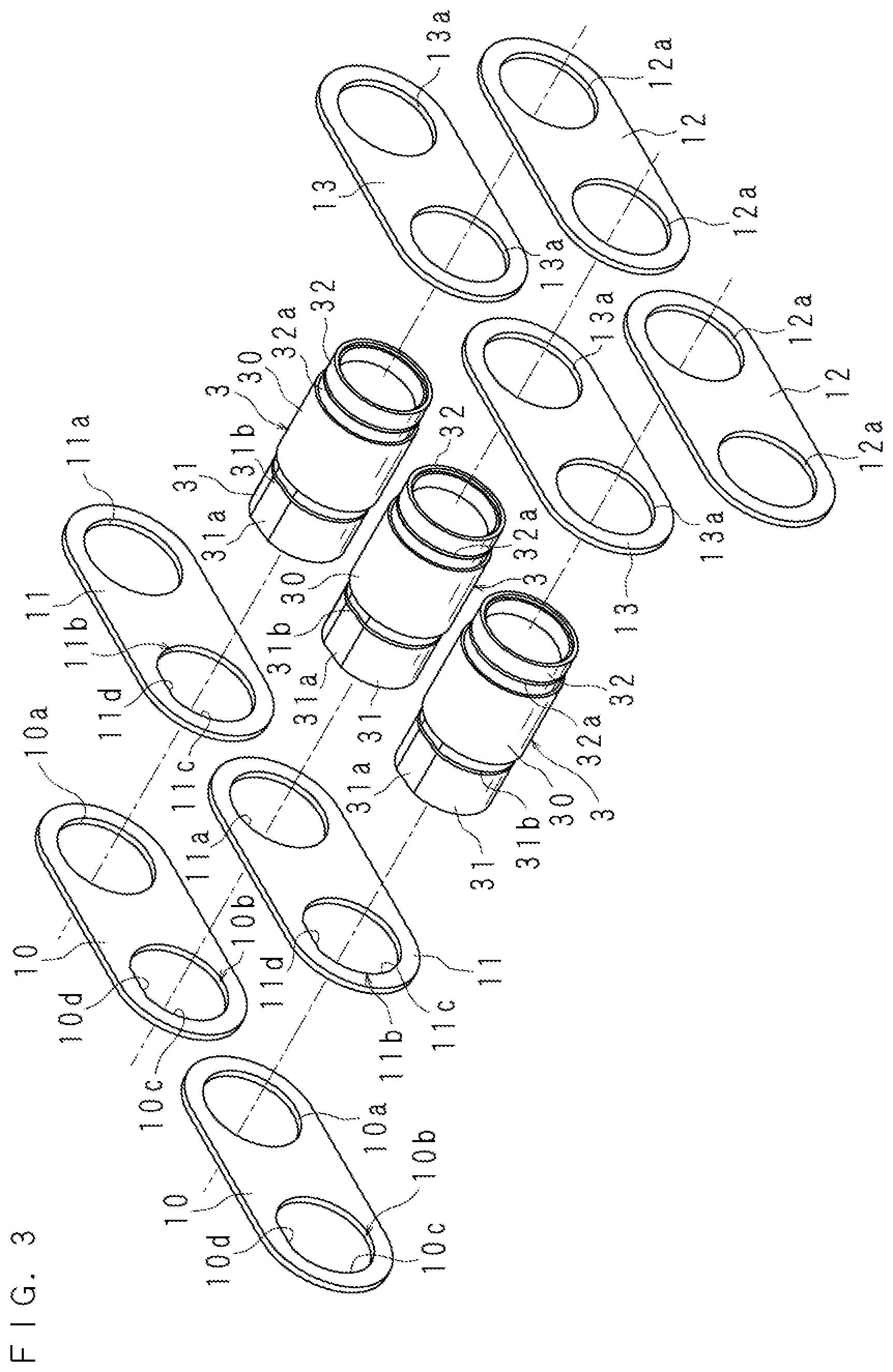 Patent US11772217 Figure 3 – Conveyance chain, tool change system and multiple link plates