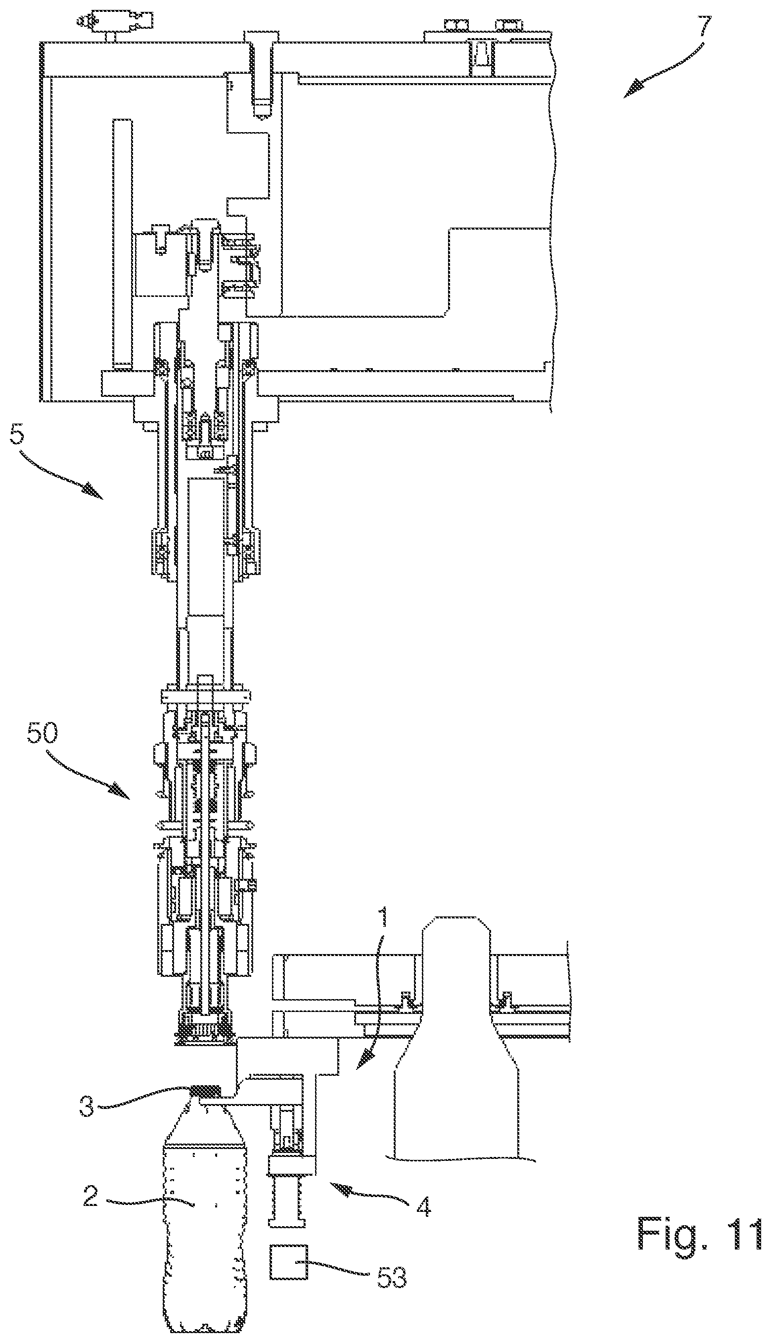 Patent US11772949 Figure 11 – Device for holding a container and closing device
