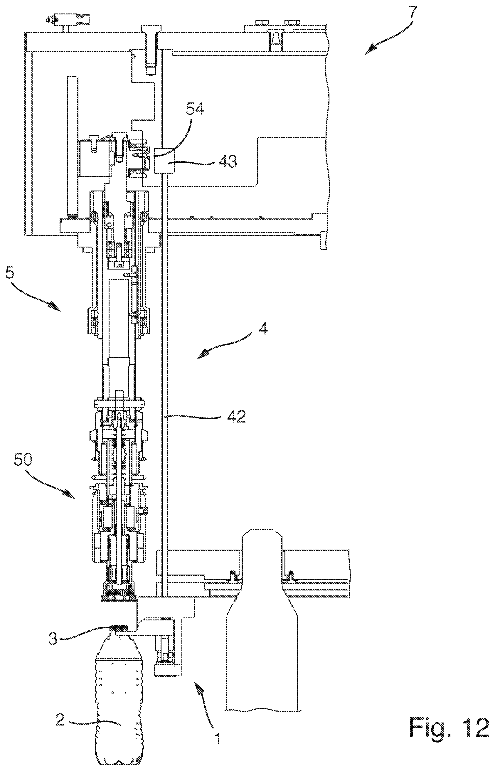 Patent US11772949 Figure 12 – Device for holding a container and closing device