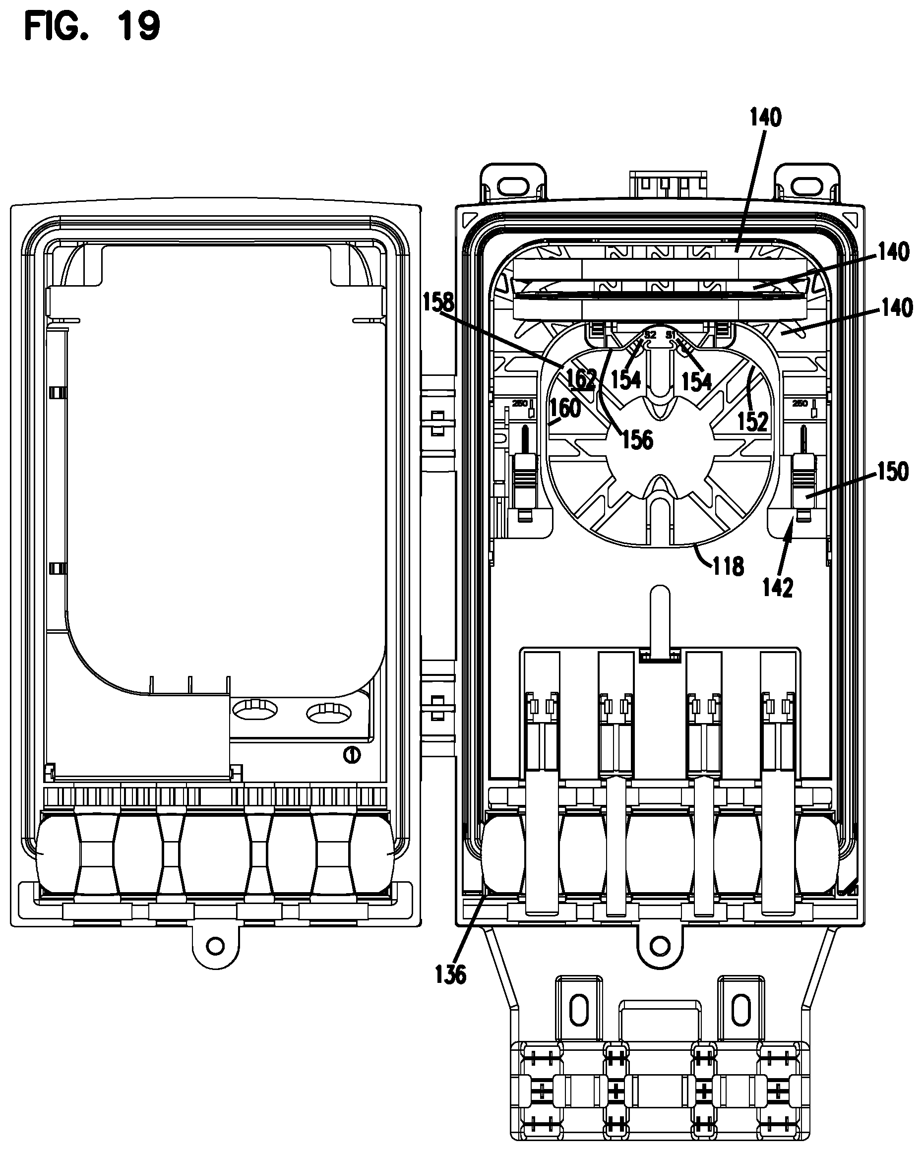 Patent US11774696 Figure 15 – Splitter module and enclosure for use therein