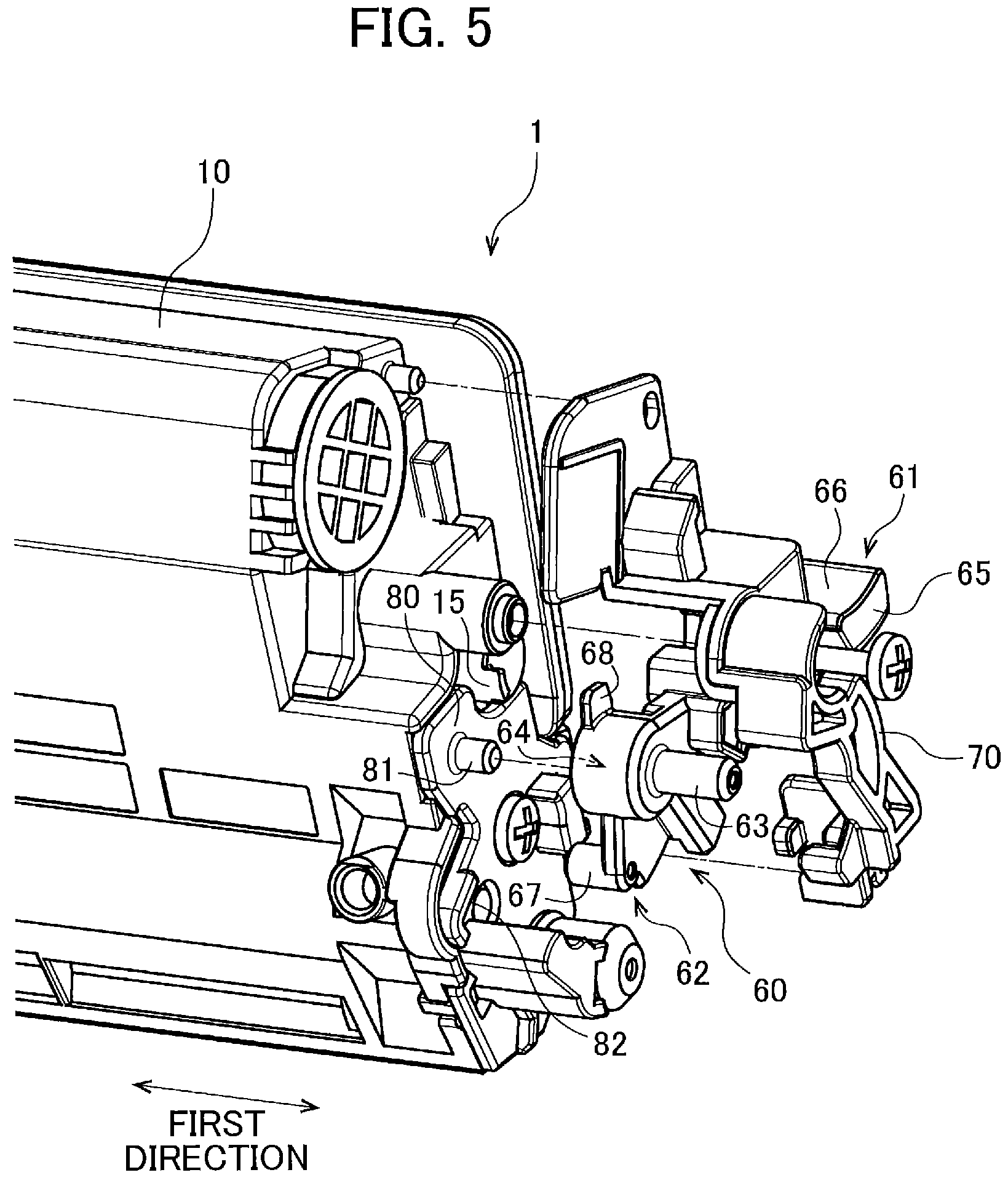 Patent US11774903 Figure 5 – Developing cartridge including casing, and first lever pivotally movable about shaft thereof relative to casing