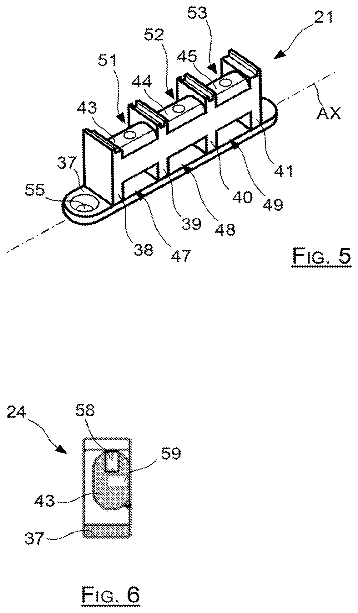 Patent US11777235 Figure 3 – Electrical distribution module comprising pedestals jointly supporting power bars and power components