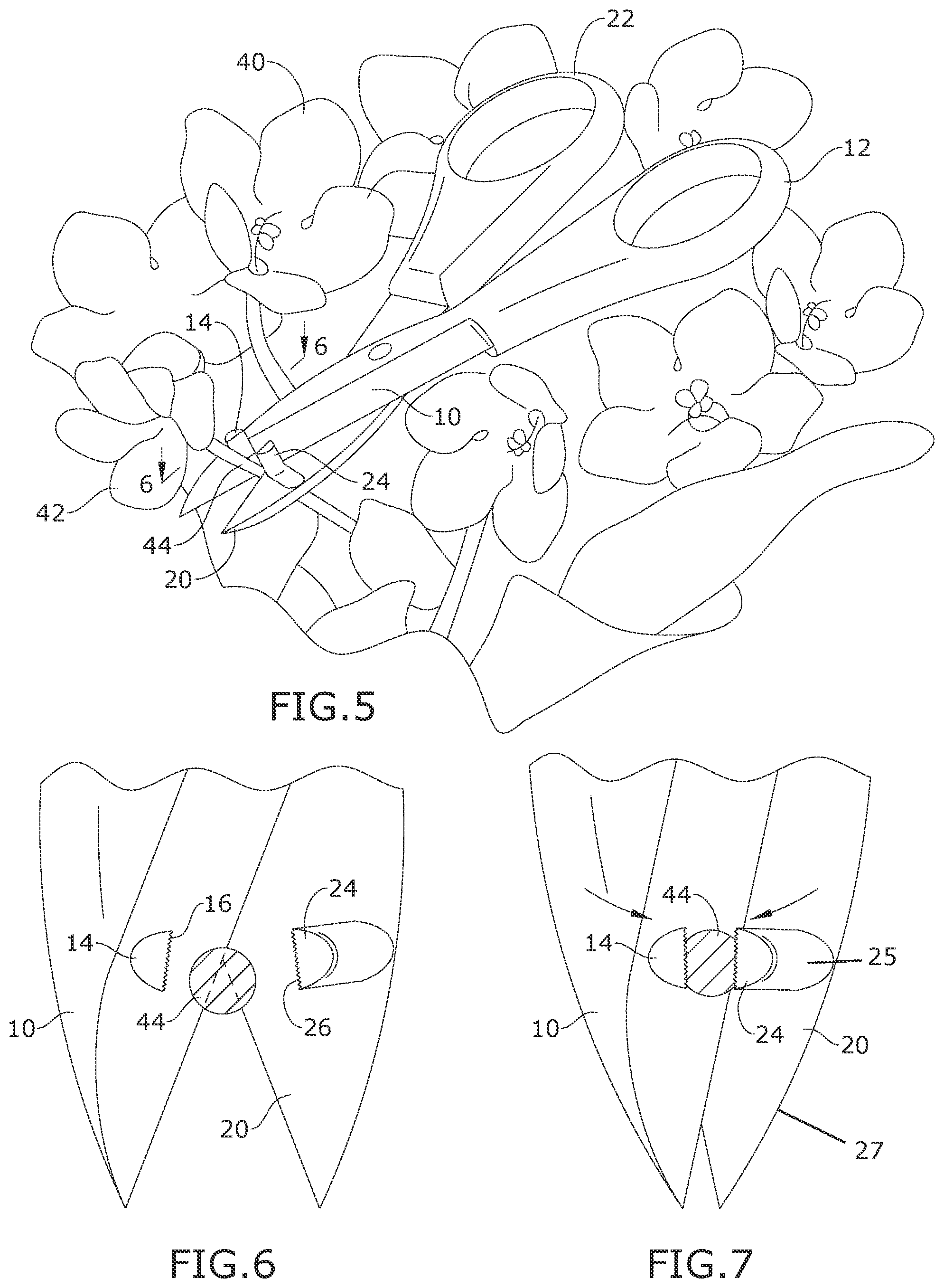 Patent US11778952 Figure 3 – Shearing device providing a pair of pincers for securing the sheared object