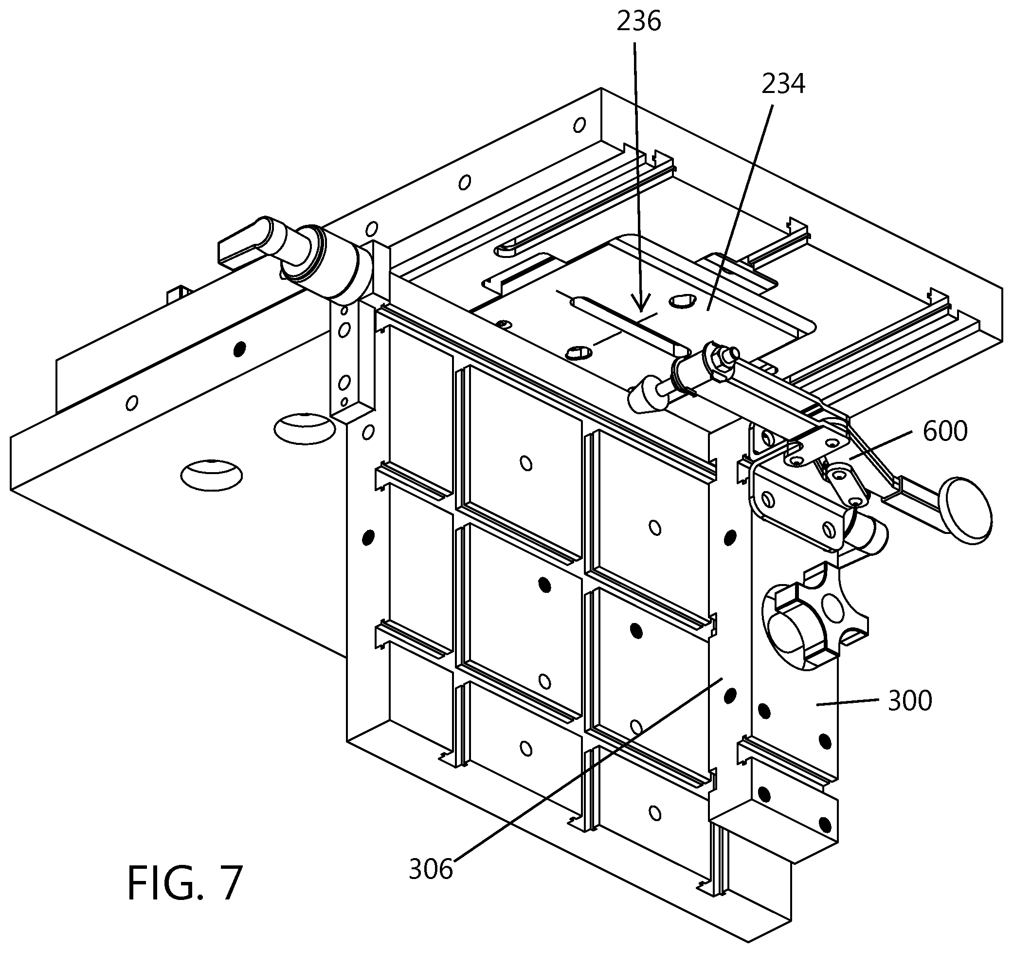 Patent US11780111 Figure 7 – Tool and system for forming multiple woodworking joints