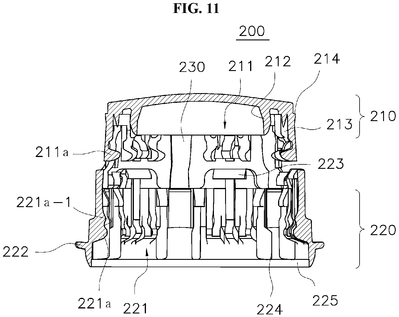 Patent US11780655 Figure 7 – Structure for one-touch opening/closing of cap and container
