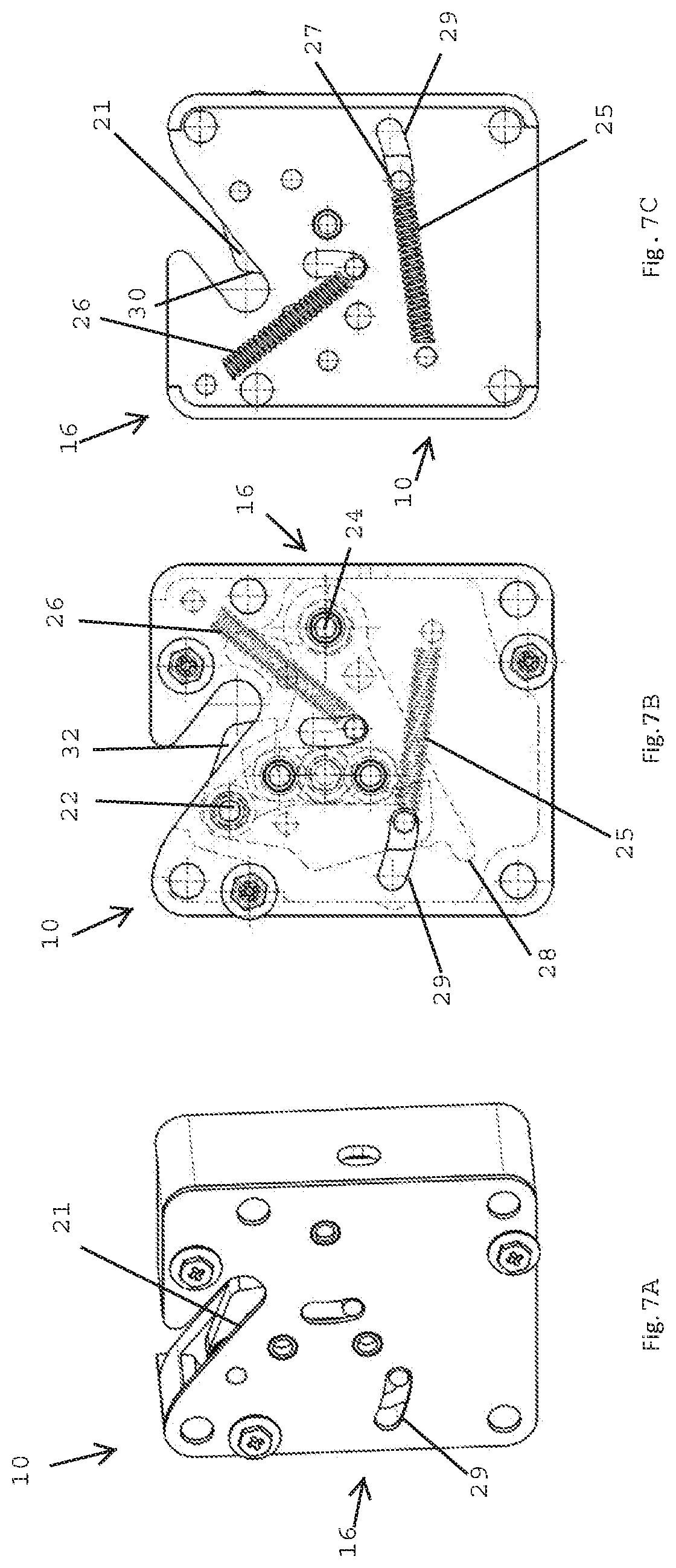 Patent US11781352 Figure 7 – Overhead luggage compartment