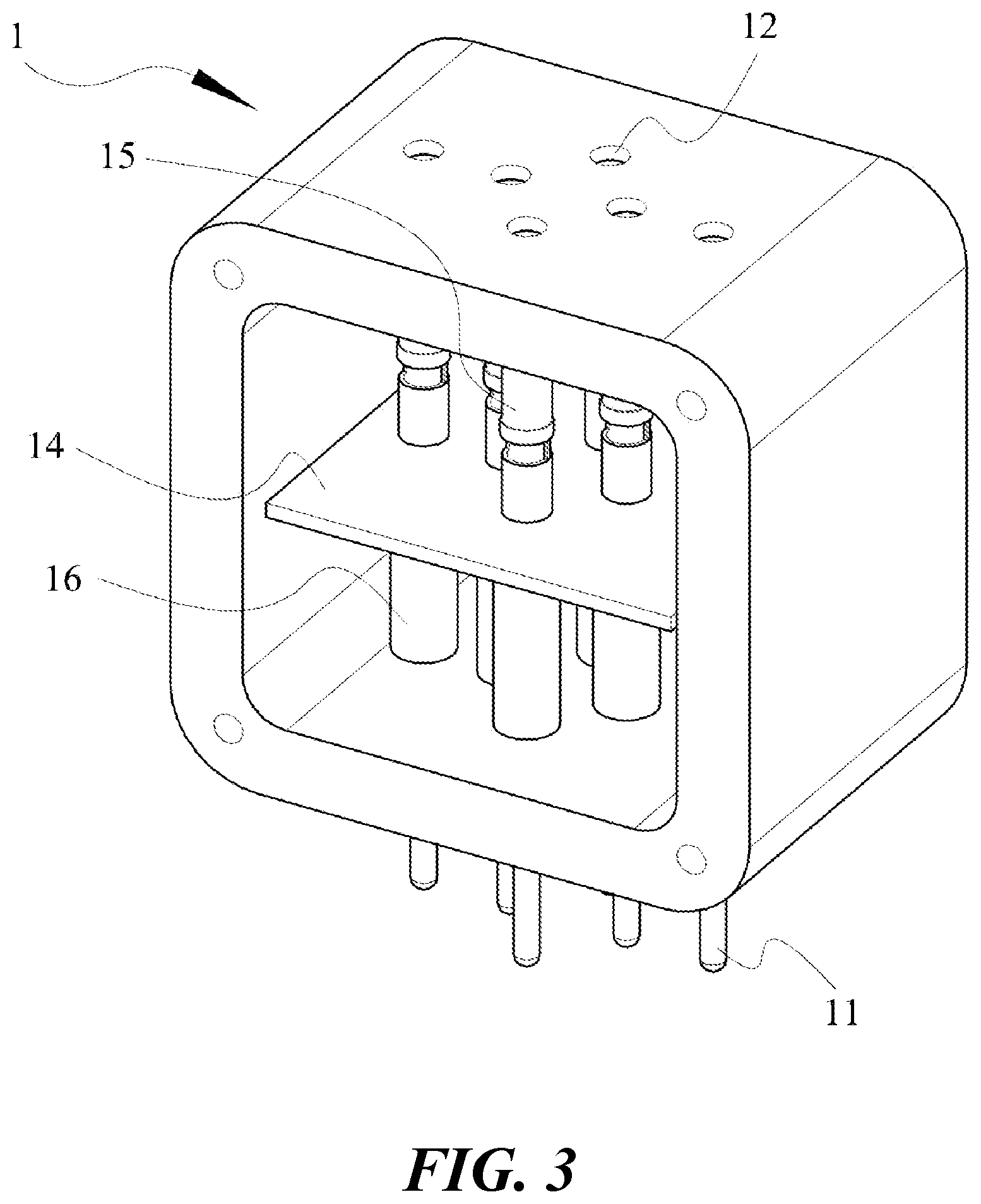 Patent US11785751 Figure 3 – Adapter with heat dissipation layer