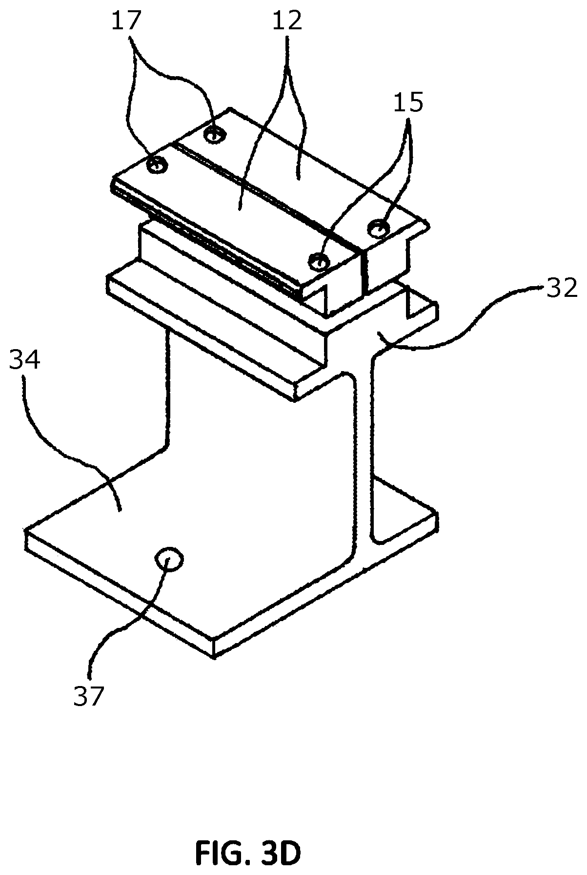 Patent US11841038 Figure 7 – Panel clamping and mounting mechanism