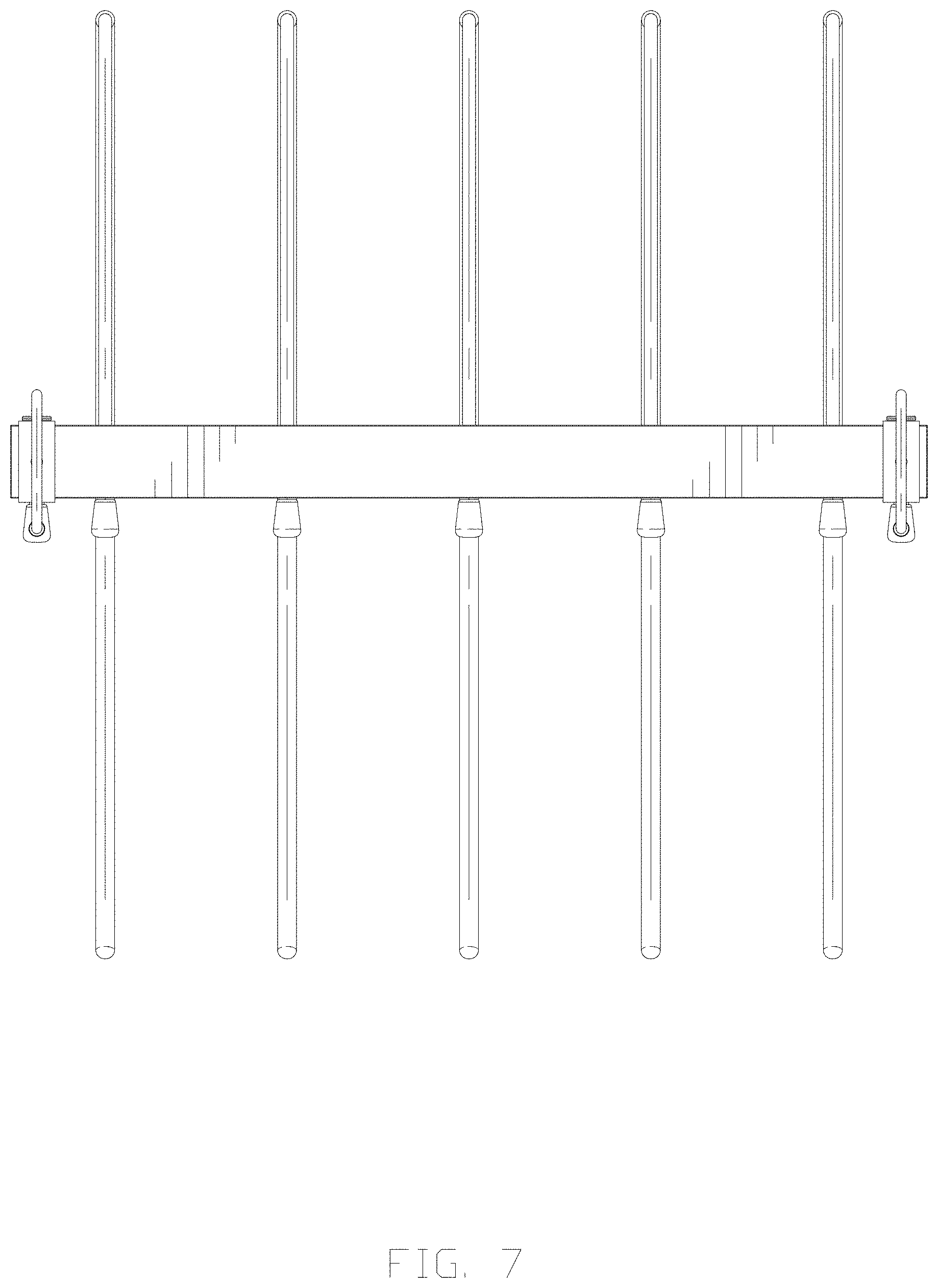 Patent USD1001515 Figure 7 – Trouser hanger