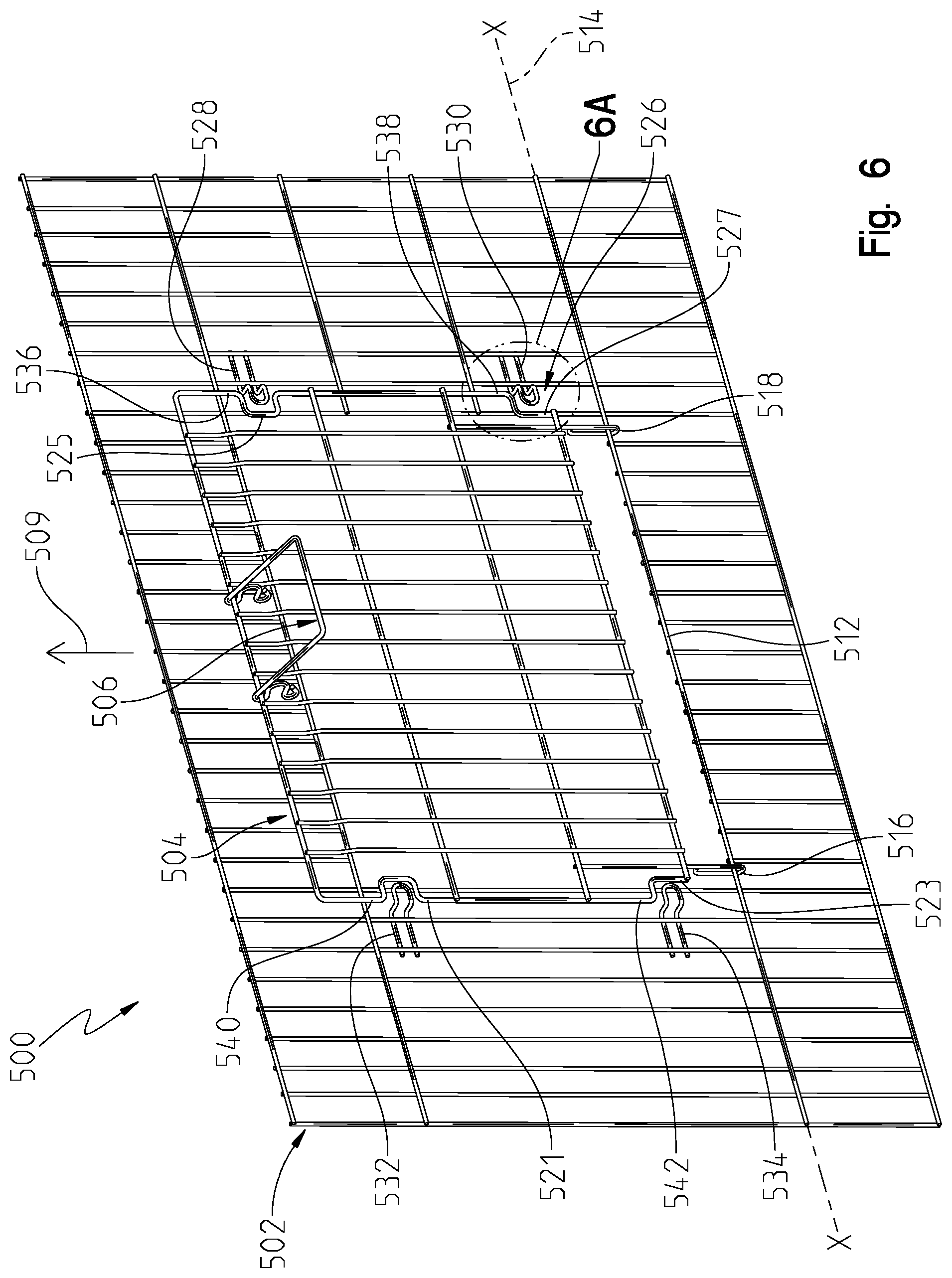 Patent US12096745 Figure 7 – Animal crate with swing or drop door assembly