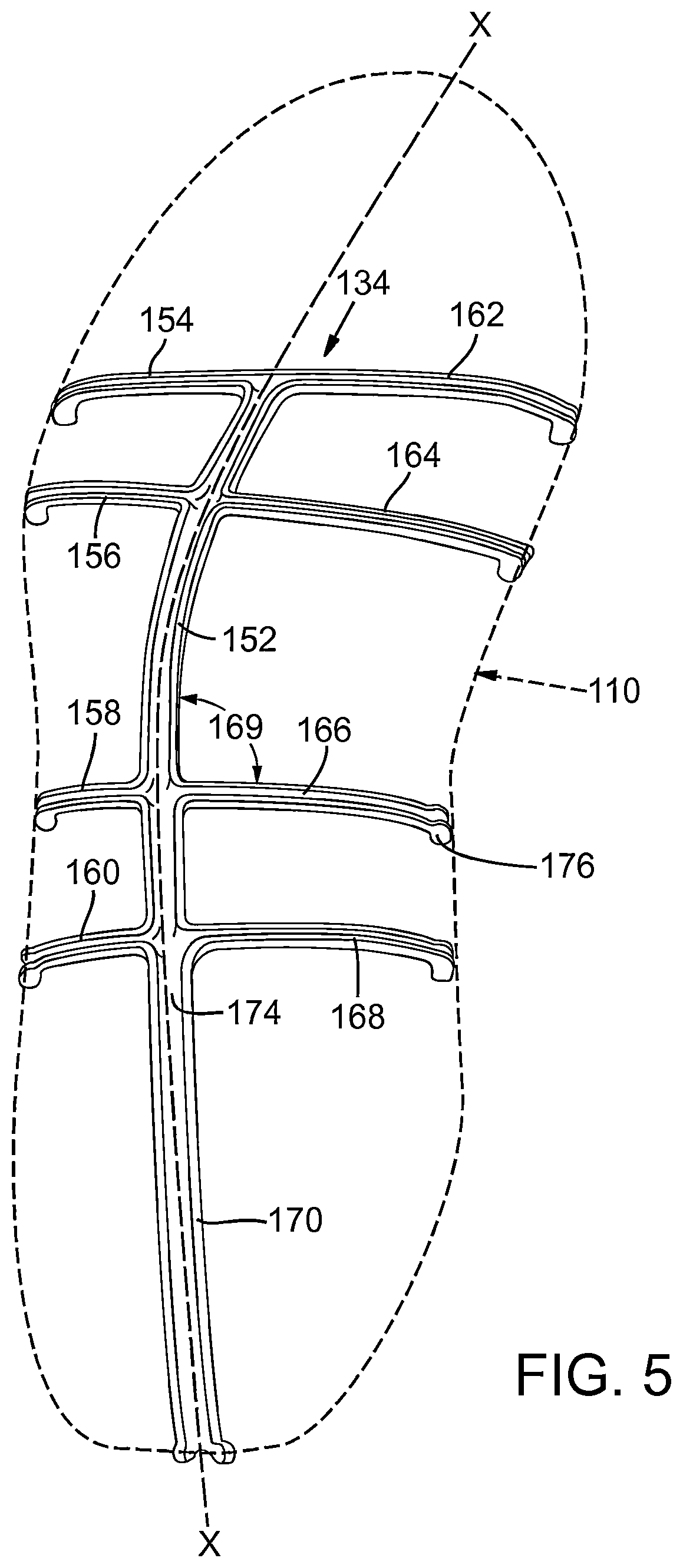 Patent US12096824 Figure 4 – Article of footwear with adjustable fitting system