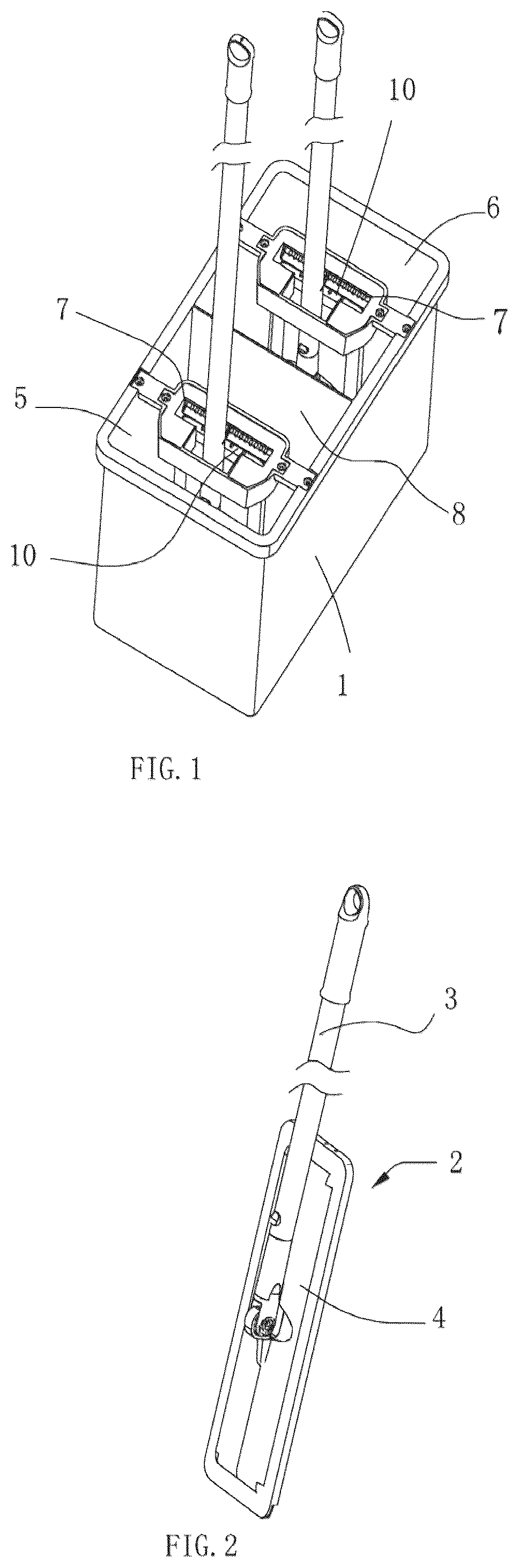 Patent US12096899 Figure 1 – Mop bucket for cleaning and squeezing a flat mop