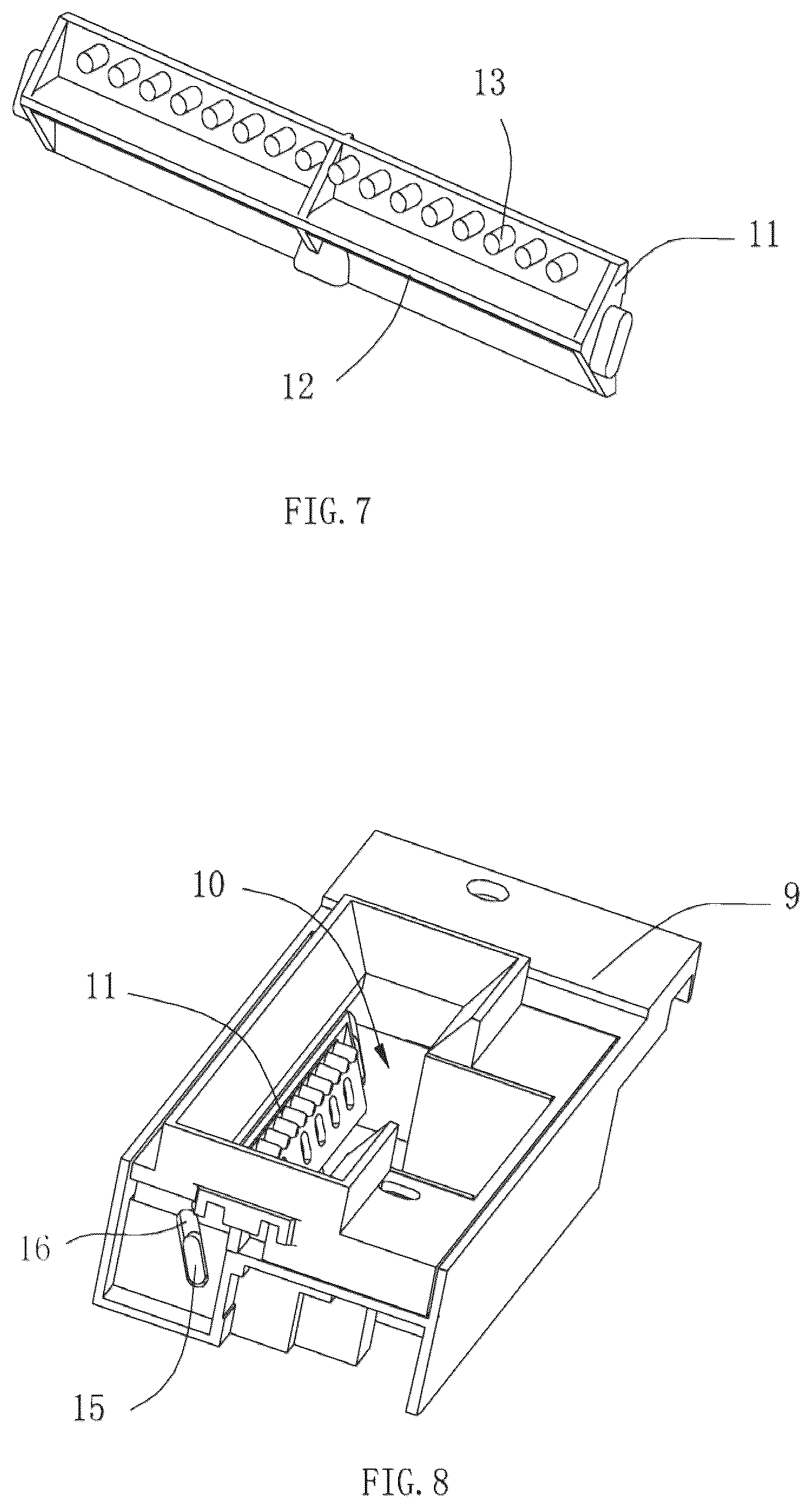 Patent US12096900 Figure 4 – Mop bucket for cleaning and squeezing a flat mop