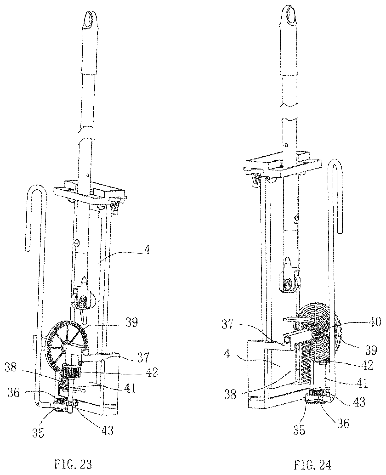 Patent US12096900 Figure 12 – Mop bucket for cleaning and squeezing a flat mop