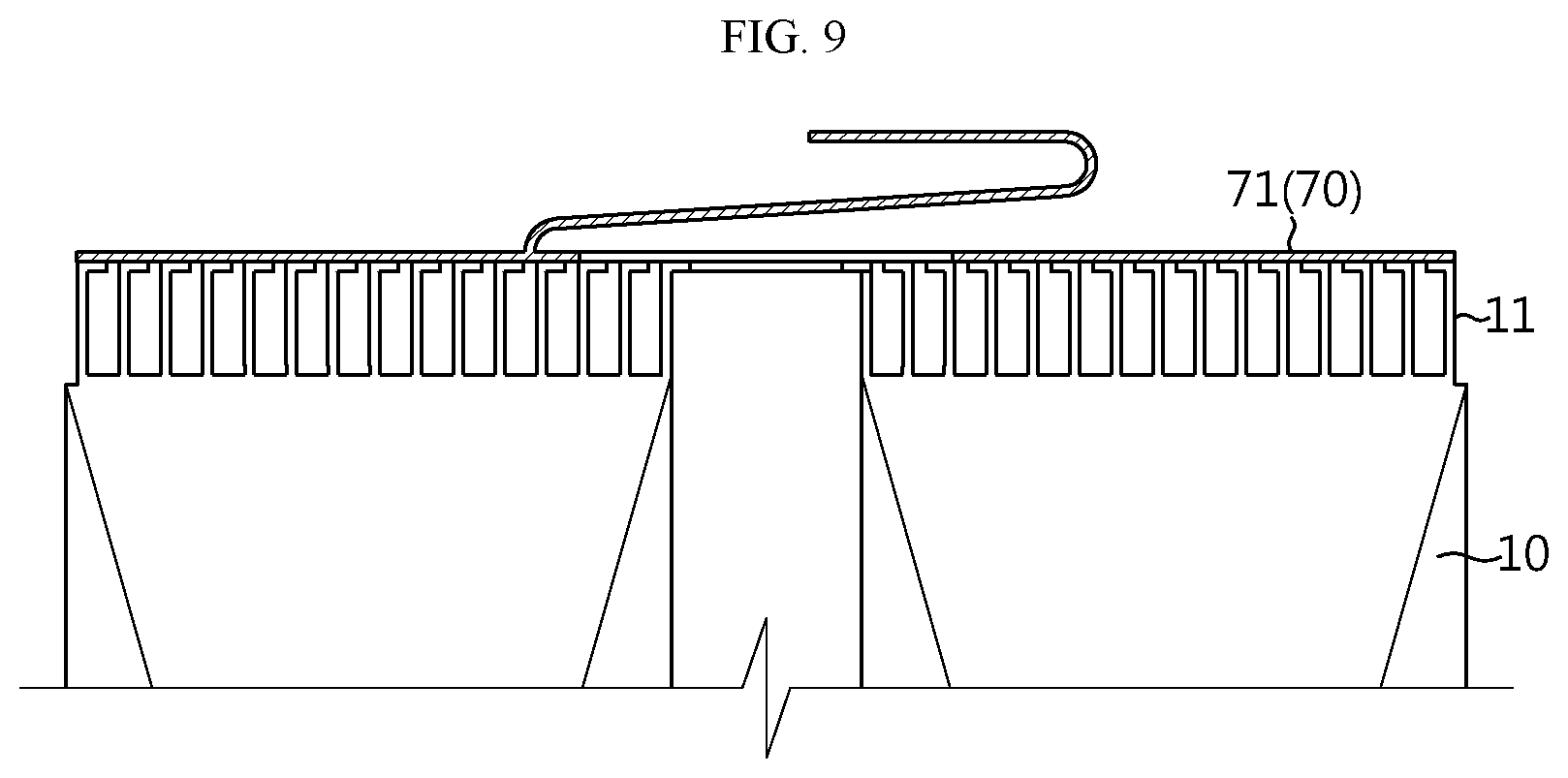 Patent US12100847 Figure 10 – Cylindrical battery cell, and battery pack and vehicle comprising same