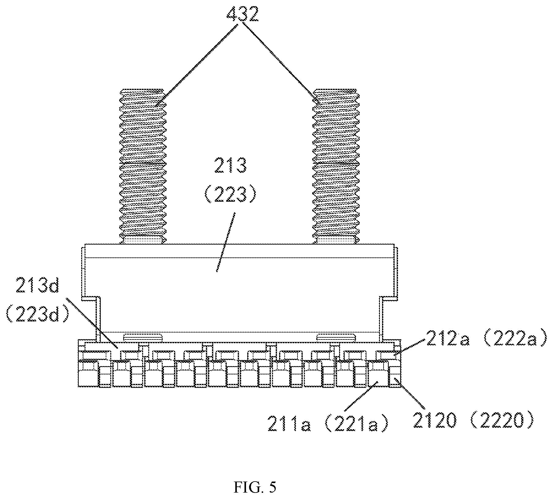 Patent US12100922 Figure 5 – Electrical connector with a cover structure as well as a mating connector and a connector assembly