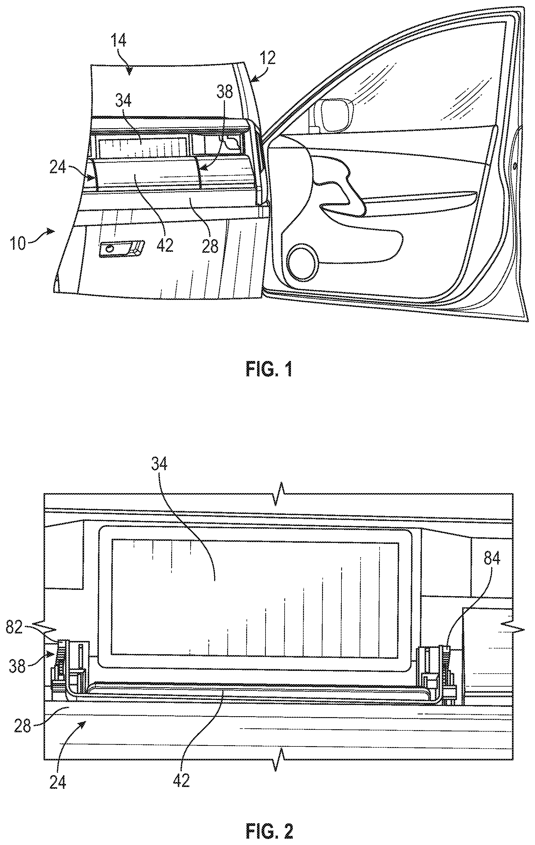 Patent US12103396 Figure 1 – Selectively retractable screen cover for a vehicle