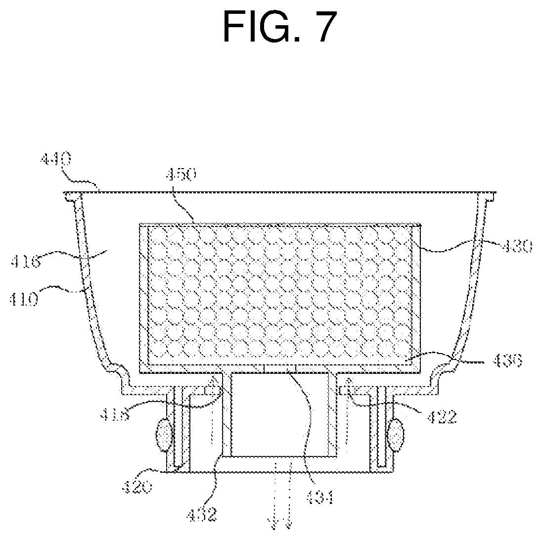 Patent US12104367 Figure 7 – Upper retractable controller for bidet filter