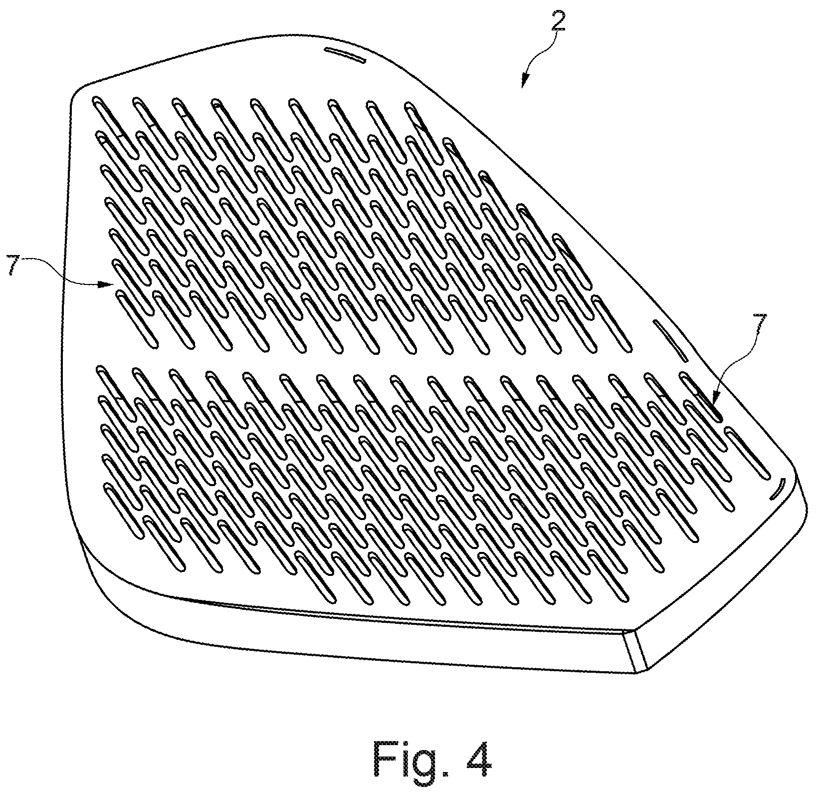 Patent US12108199 Figure 4 – Cork-leather-covered loudspeaker grille