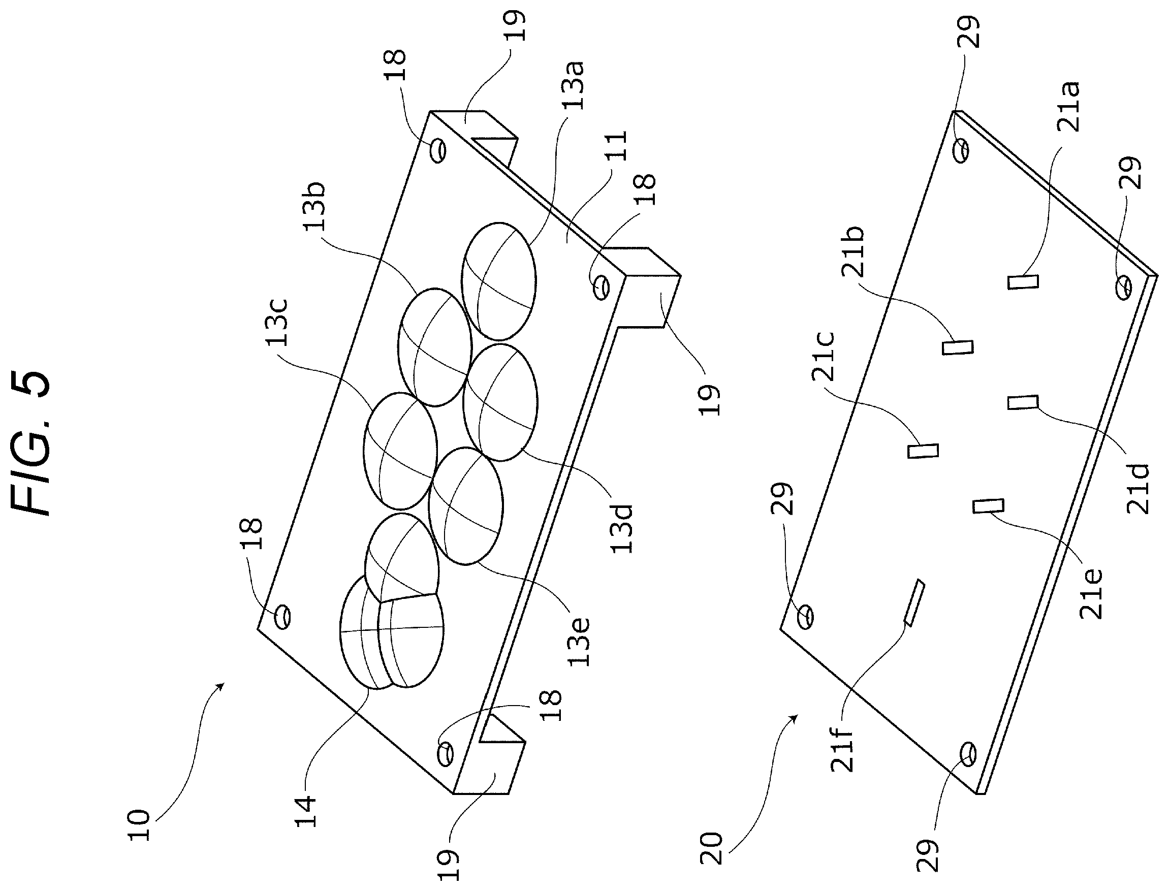 Patent US12129047 Figure 5 – Aircraft lighting unit with lens that splits light of single light-emitting element in different directions