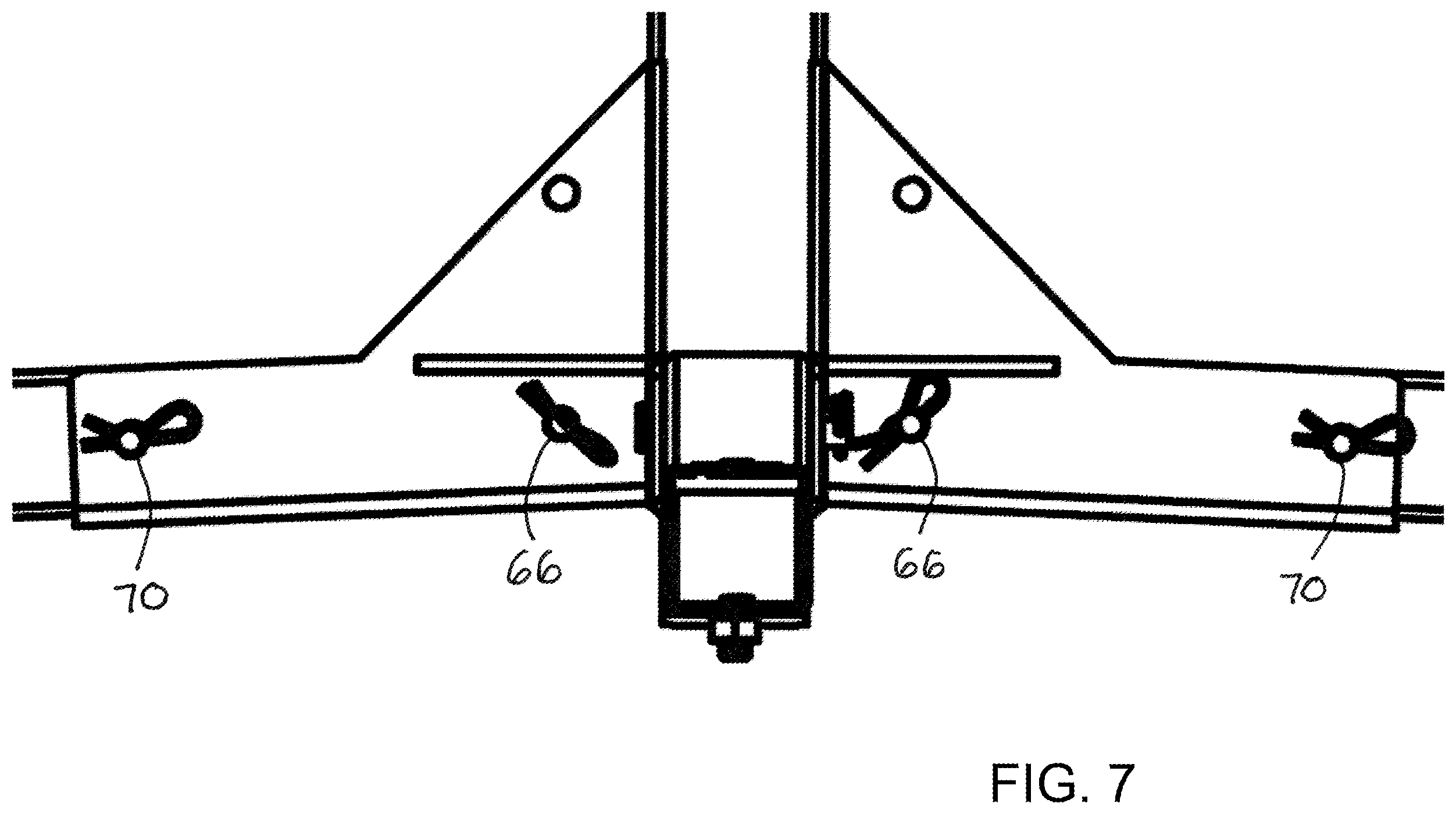 Patent US12137669 Figure 7 – Livestock oiling apparatus with highly compact configuration