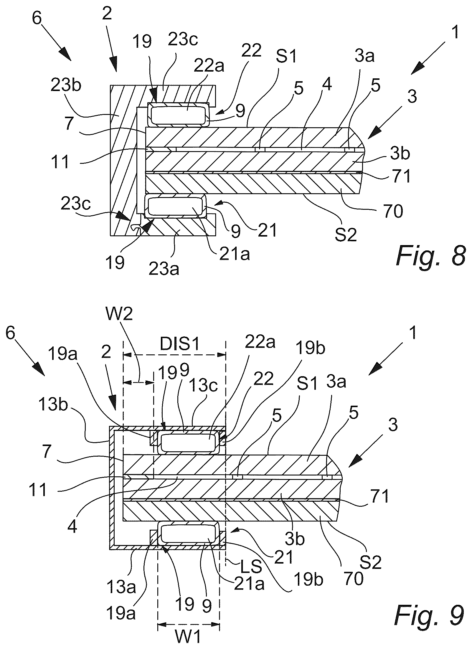 Patent US12297692 Figure 4 – Building aperture cover, such as a window or door, comprising flexible gasket with sealed cavity