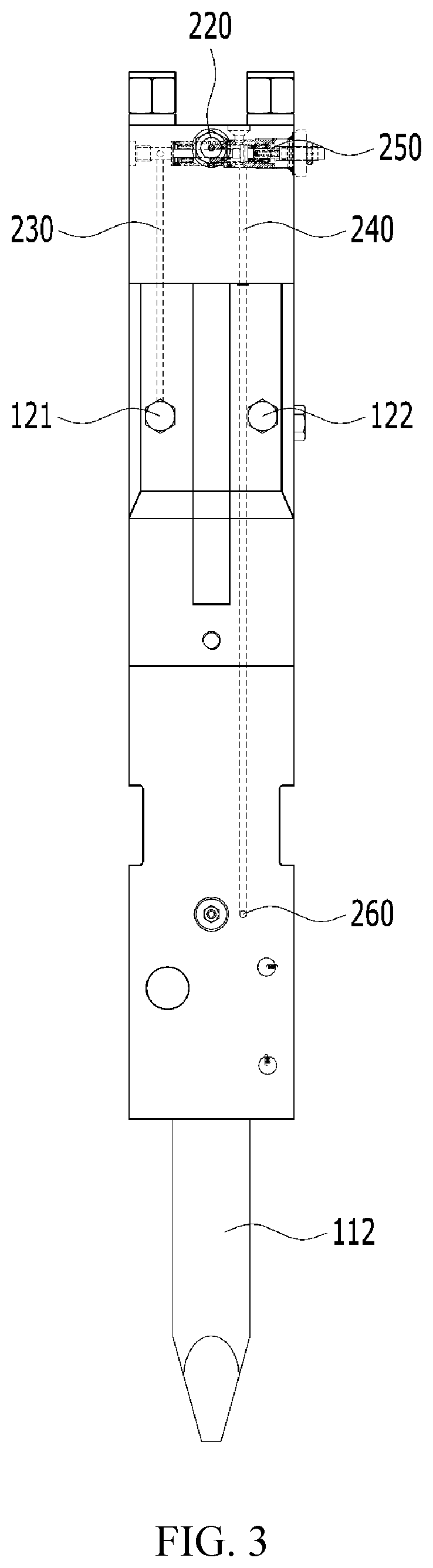 Patent US12305359 Figure 3 – Hydraulic breaker provided with automatic lubricant supply structure
