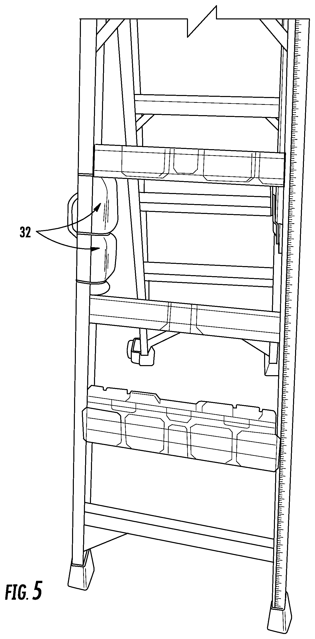 Patent US12305447 Figure 5 – Increased and improved functionality for a ladder