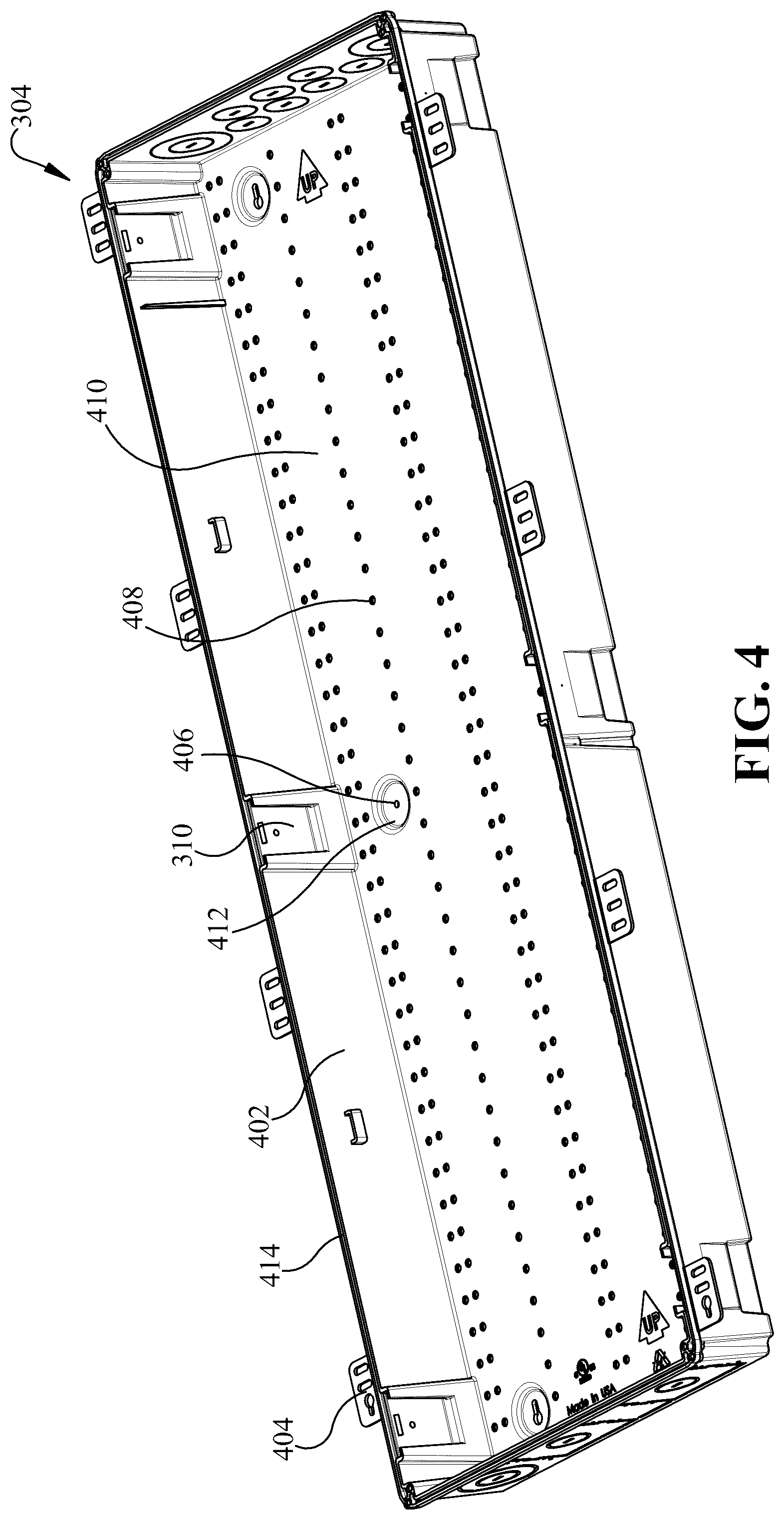 Patent US12308630 Figure 4 – Adjustable insert system for wall-mounted enclosures