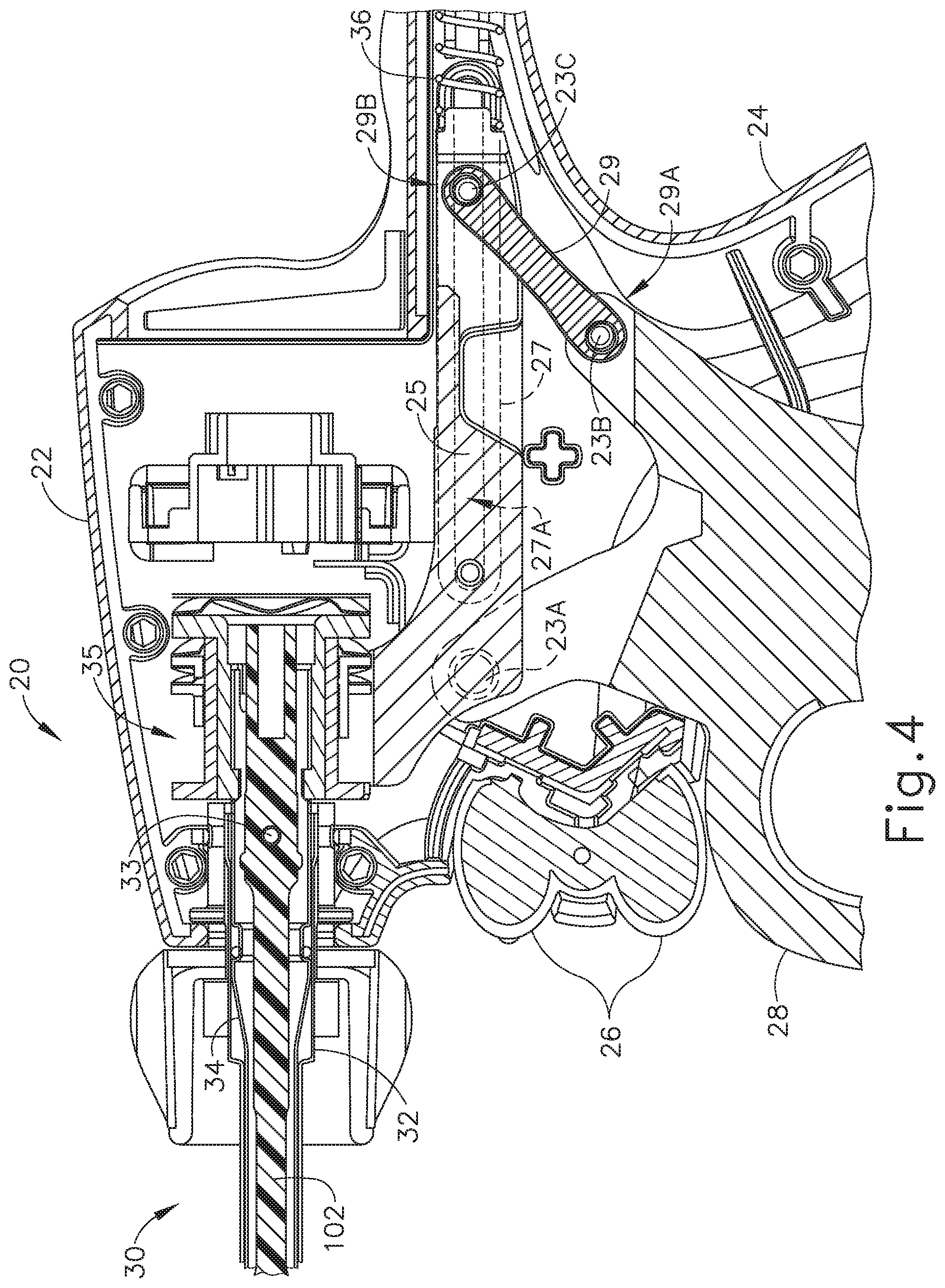 Patent US12318107 Figure 4 – Handpiece and blade configurations for ultrasonic surgical instrument