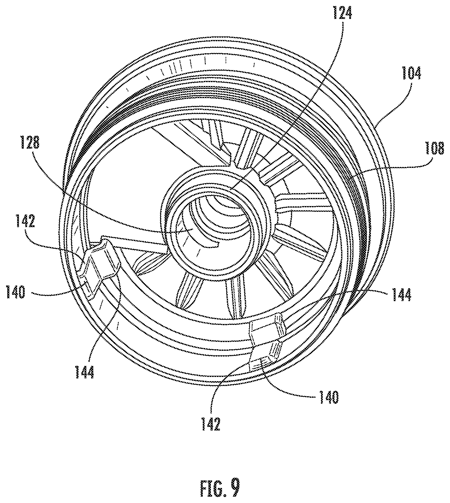Patent US12318721 Figure 9 – Self-assisting element removal features for a filtration system