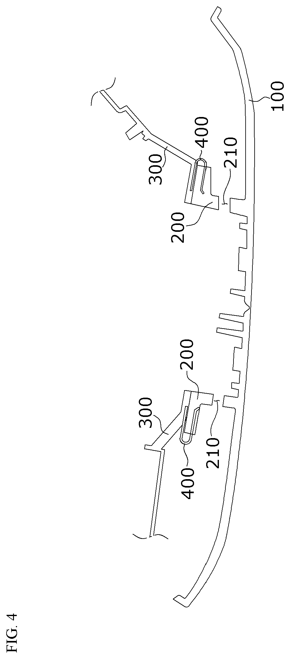 Patent US12318976 Figure 4 – Mold for manufacturing crash pad and crash pad assembly manufactured by the same