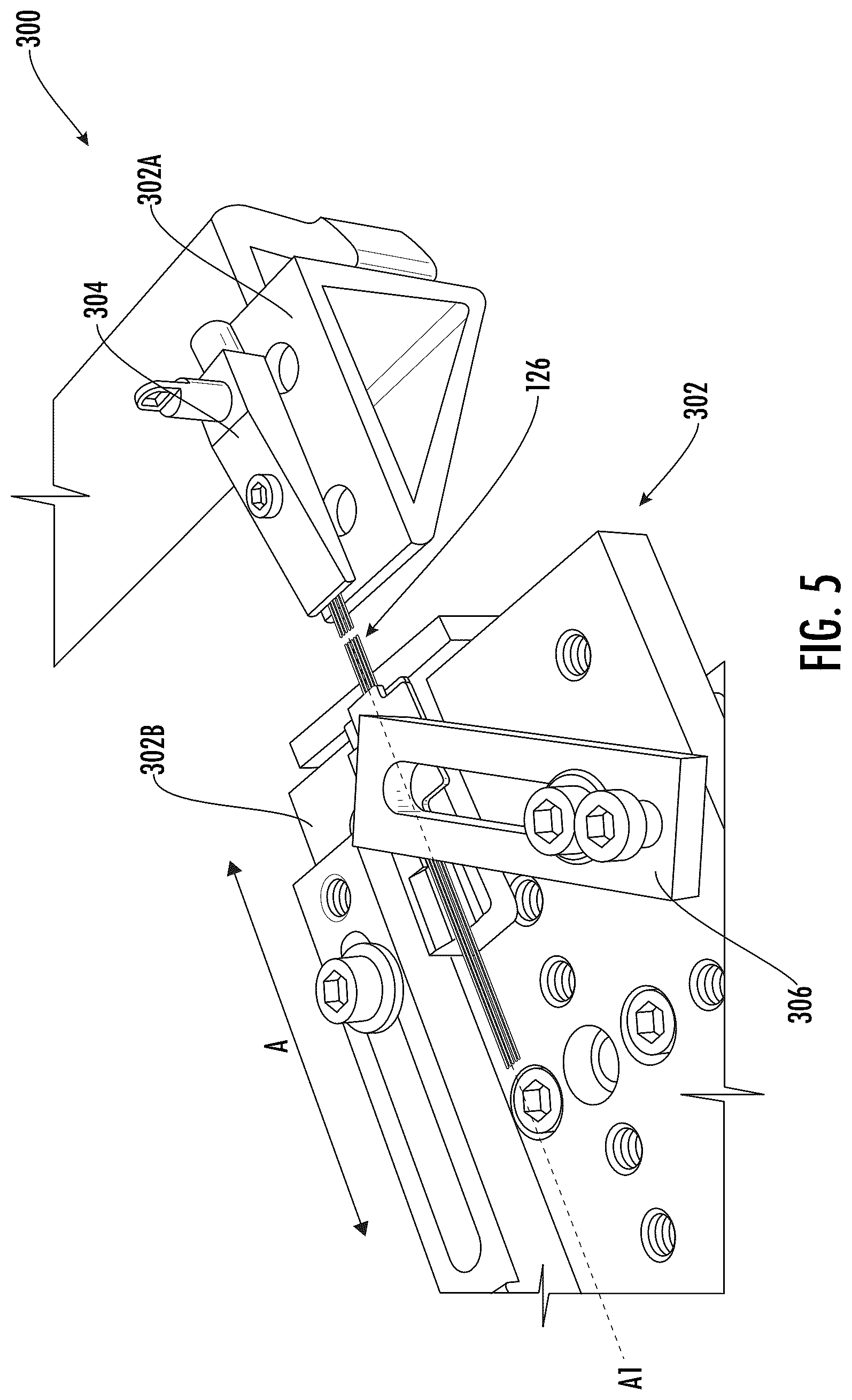 Patent US12321012 Figure 7 – Laser-cleaving of an optical fiber array with controlled cleaving angle