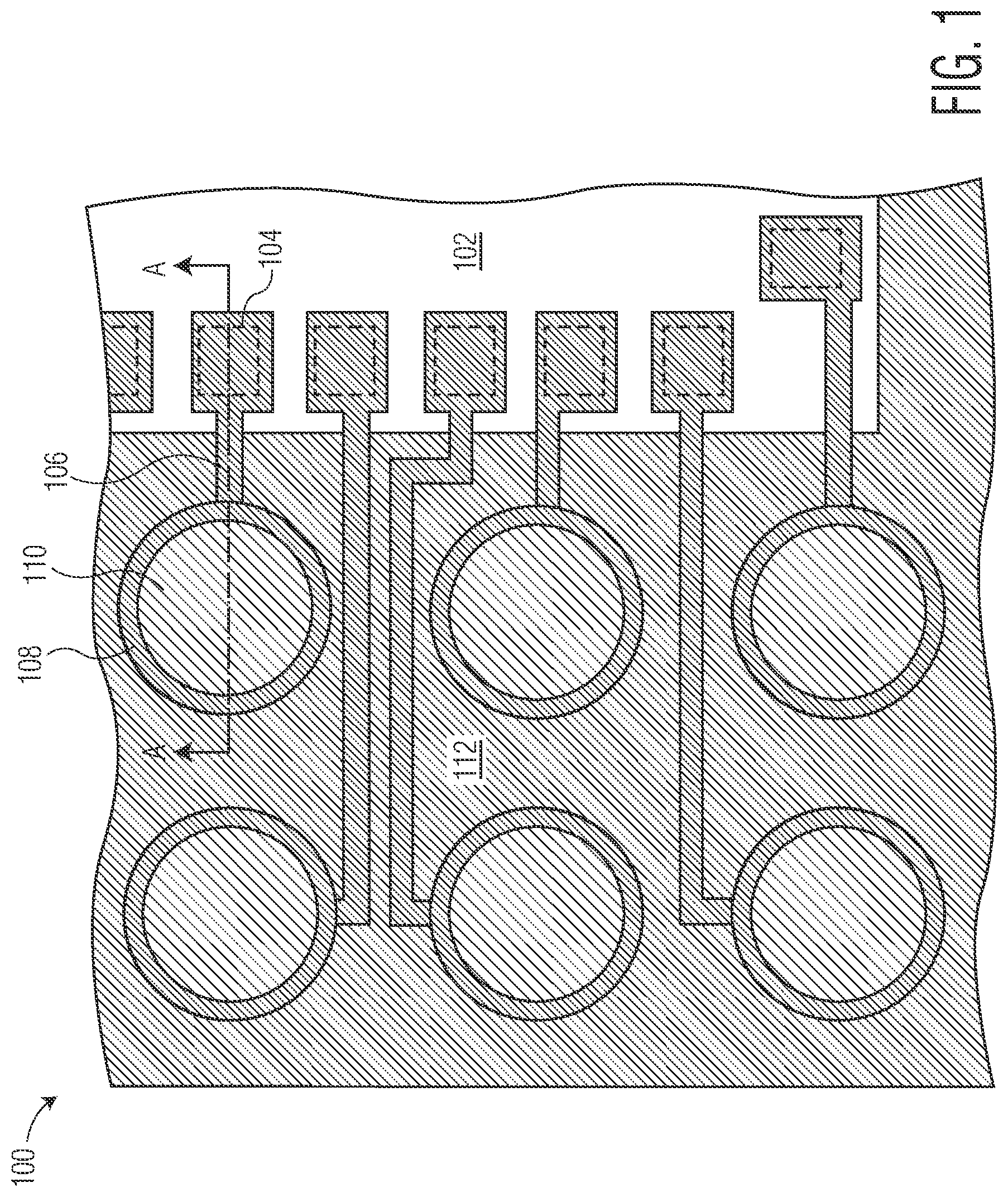 Patent US12322719 Figure 1 – Semiconductor device structure and method therefor