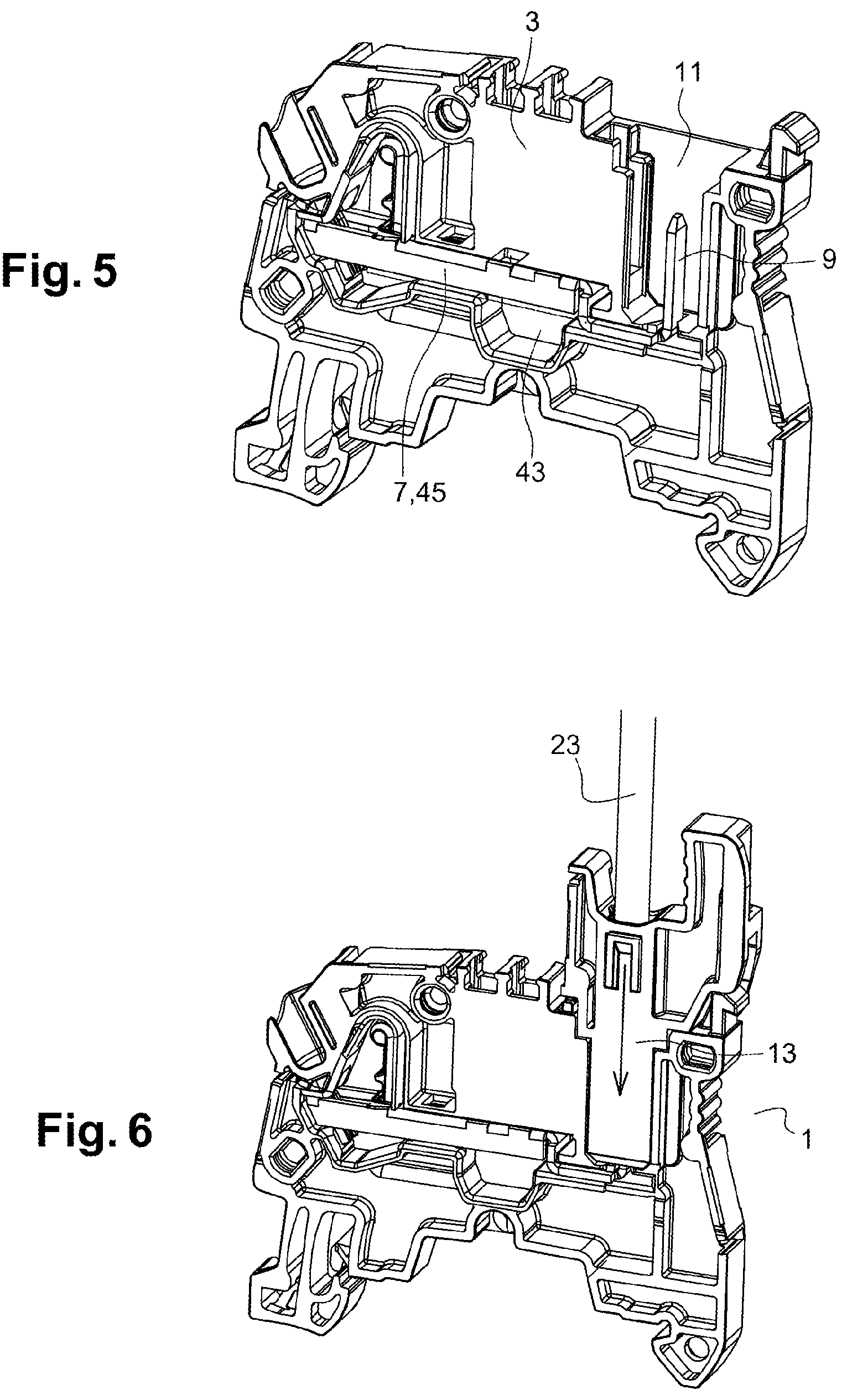 Patent US12322919 Figure 3 – Electrical assembly with a pluggable connector having a through-opening for a receiving a conductor adapter