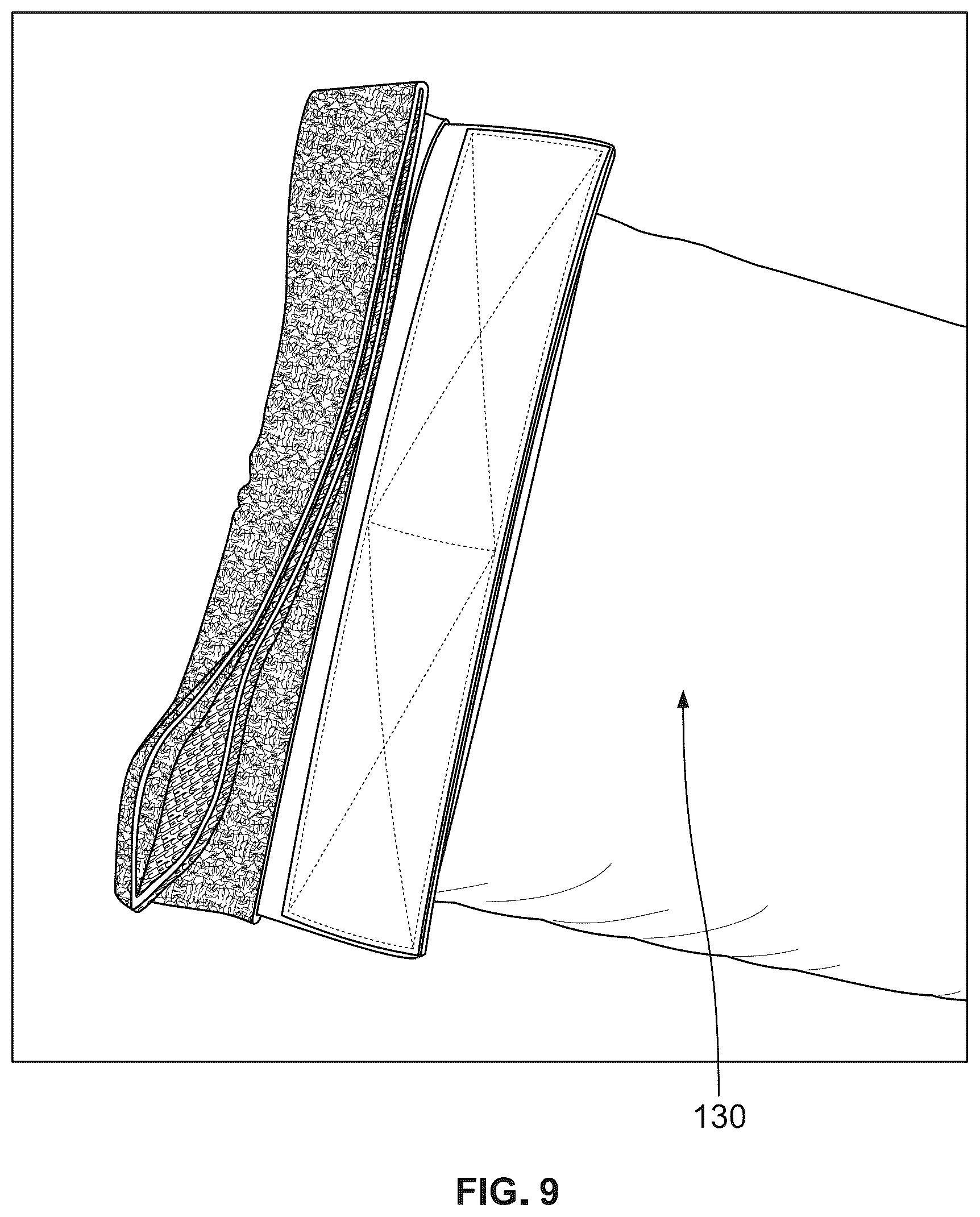 Patent US12324942 Figure 9 – Exercise bag system with multi-locking closure system
