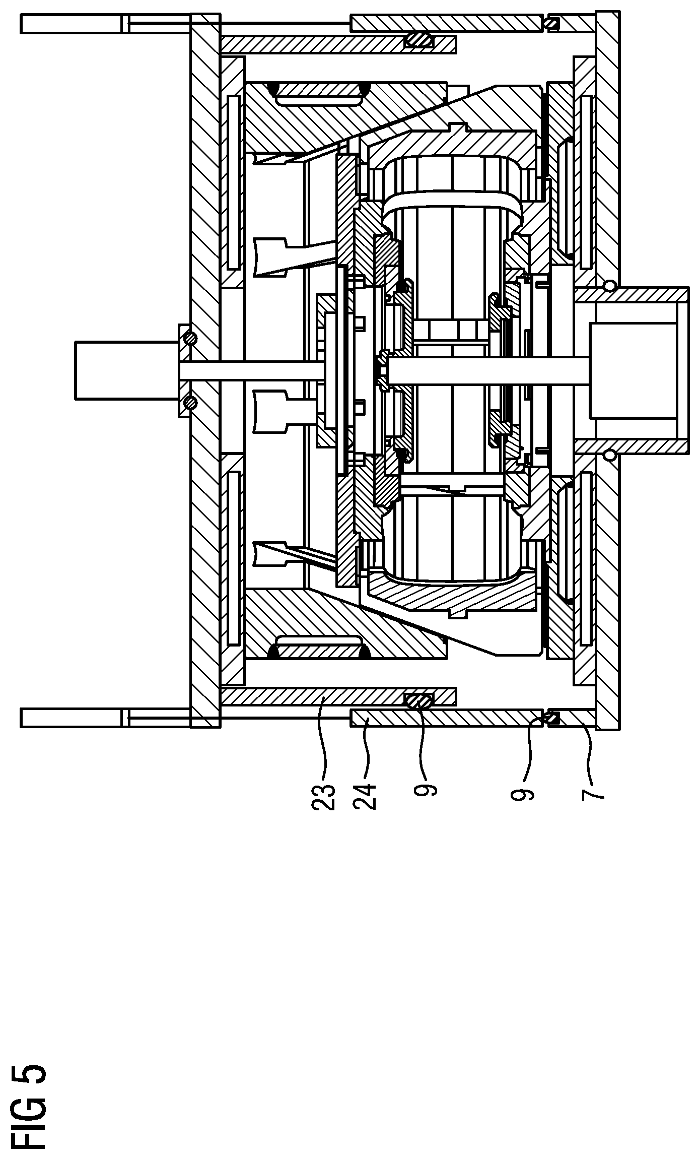 Patent US12325203 Figure 5 – Heating press and method for vulcanizing a vehicle tire in said heating press under vacuum