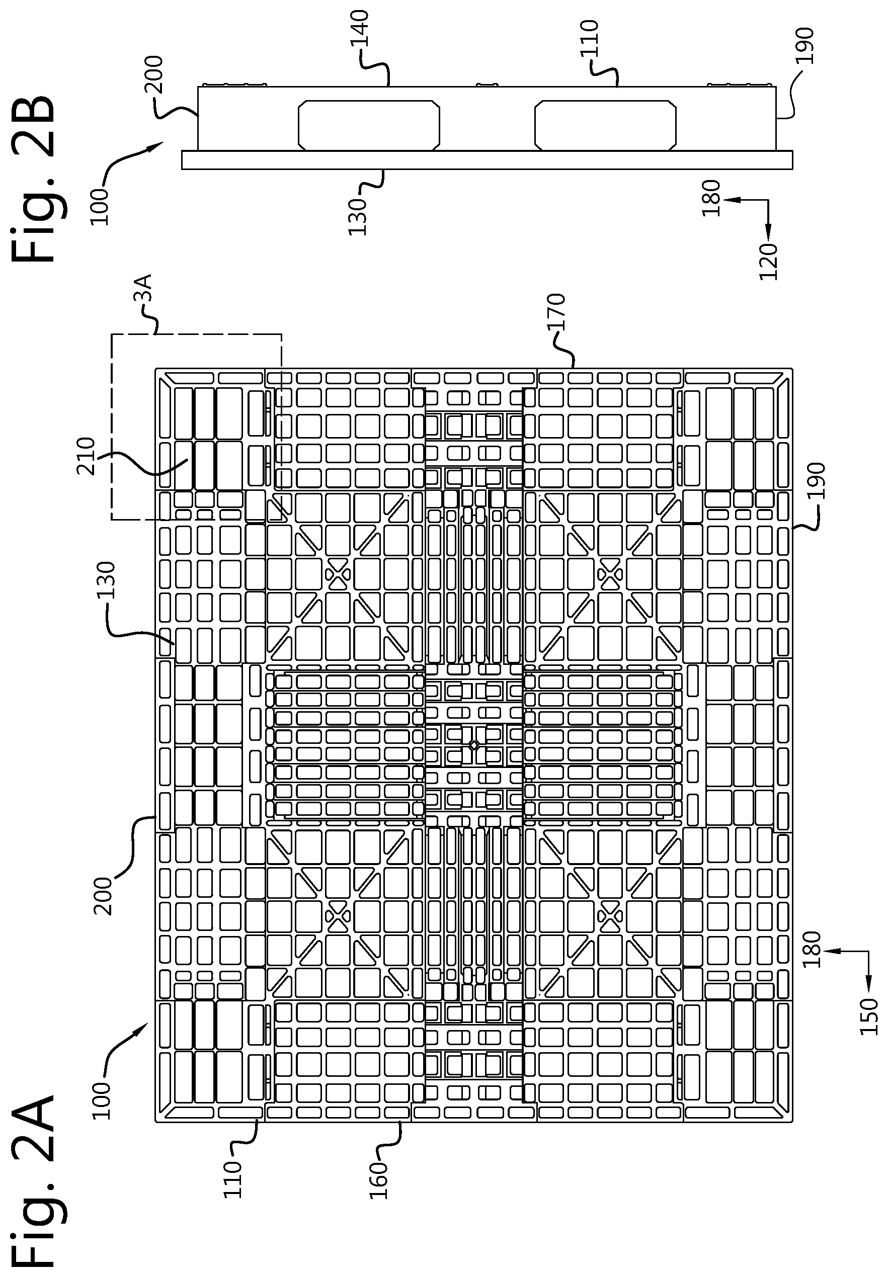 Patent US12325552 Figure 3 – Plastic pallet with removable elastomer footpads