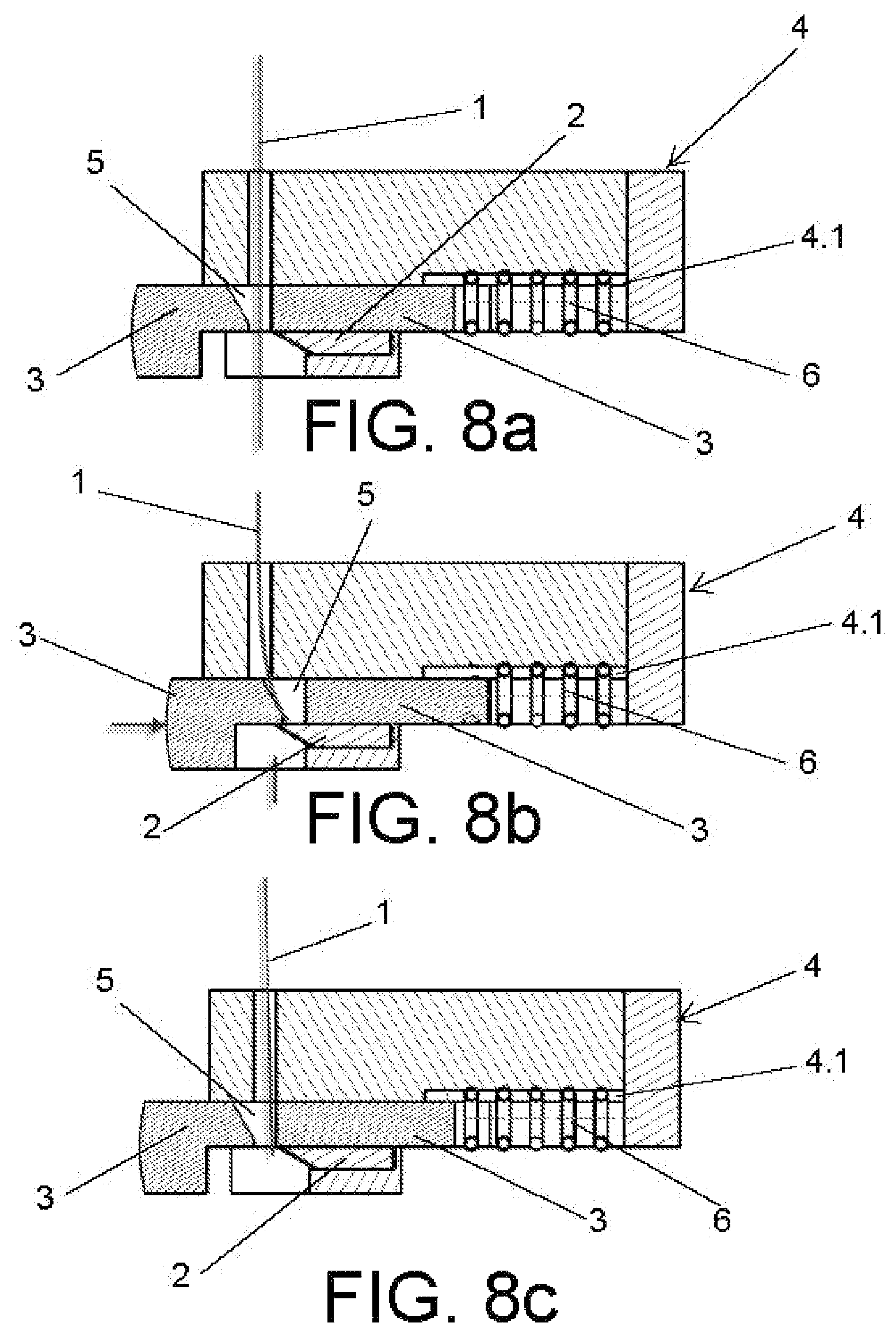 Patent US12350855 Figure 4 – Shear cutting system with orientable blade