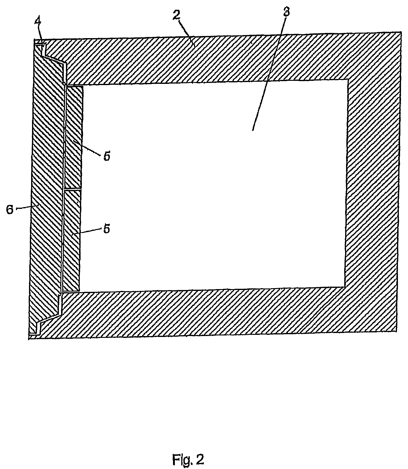 Patent US12366401 Figure 2 – Transport container
