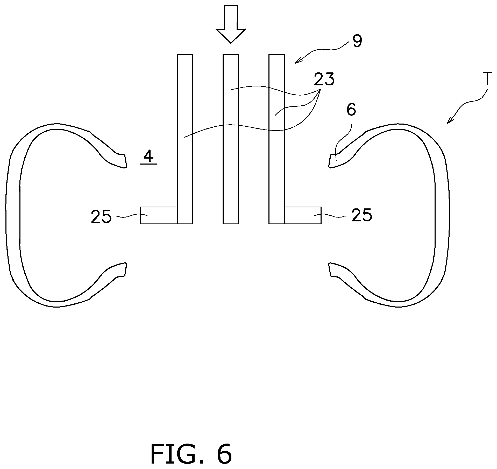 Patent US12378084 Figure 5 – Tire transport apparatus