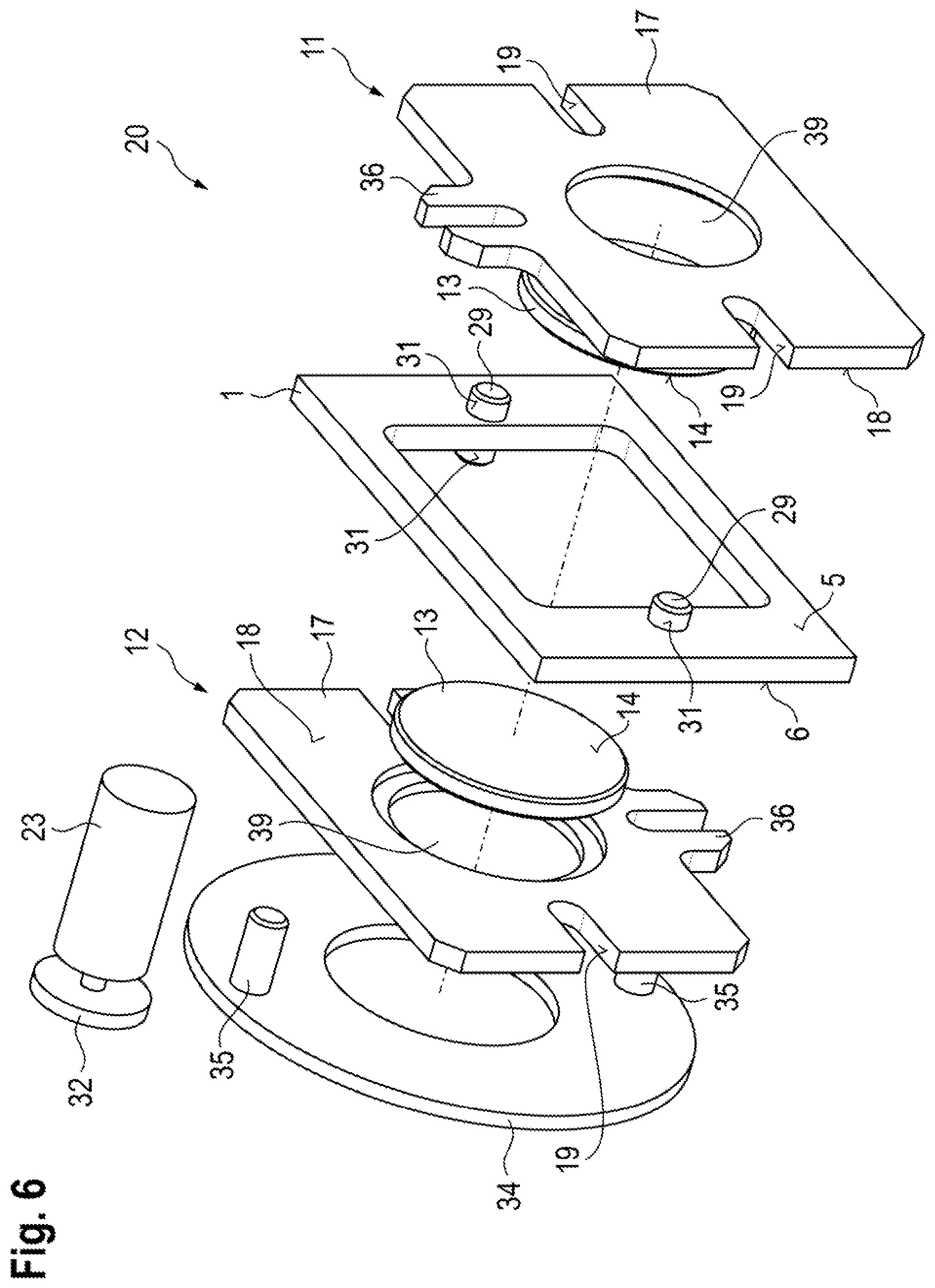 Patent US12386135 Figure 5 – Joint guiding of movable optical elements