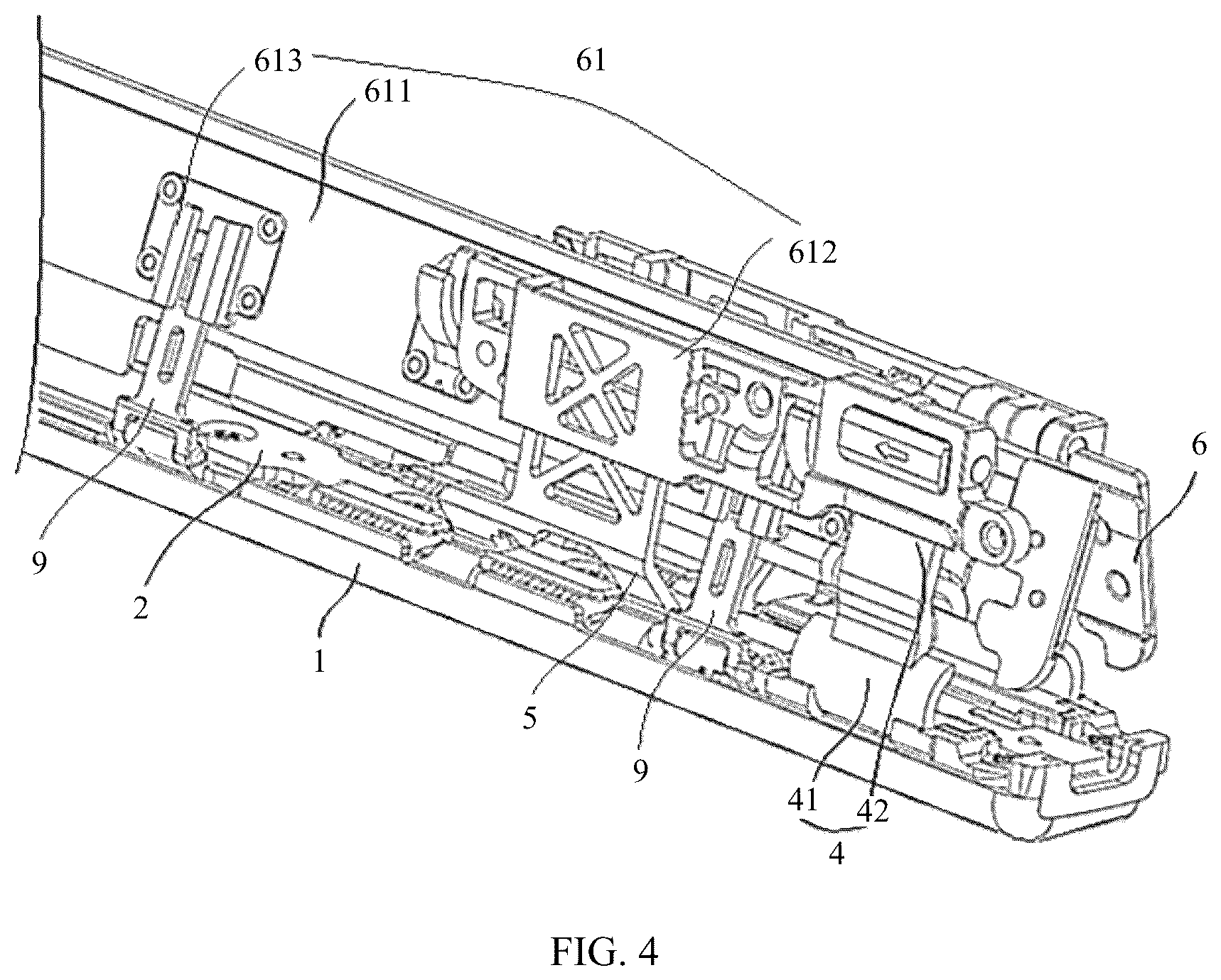Patent US12386399 Figure 4 – Main swing arm, rotating shaft mechanism, and foldable mobile terminal