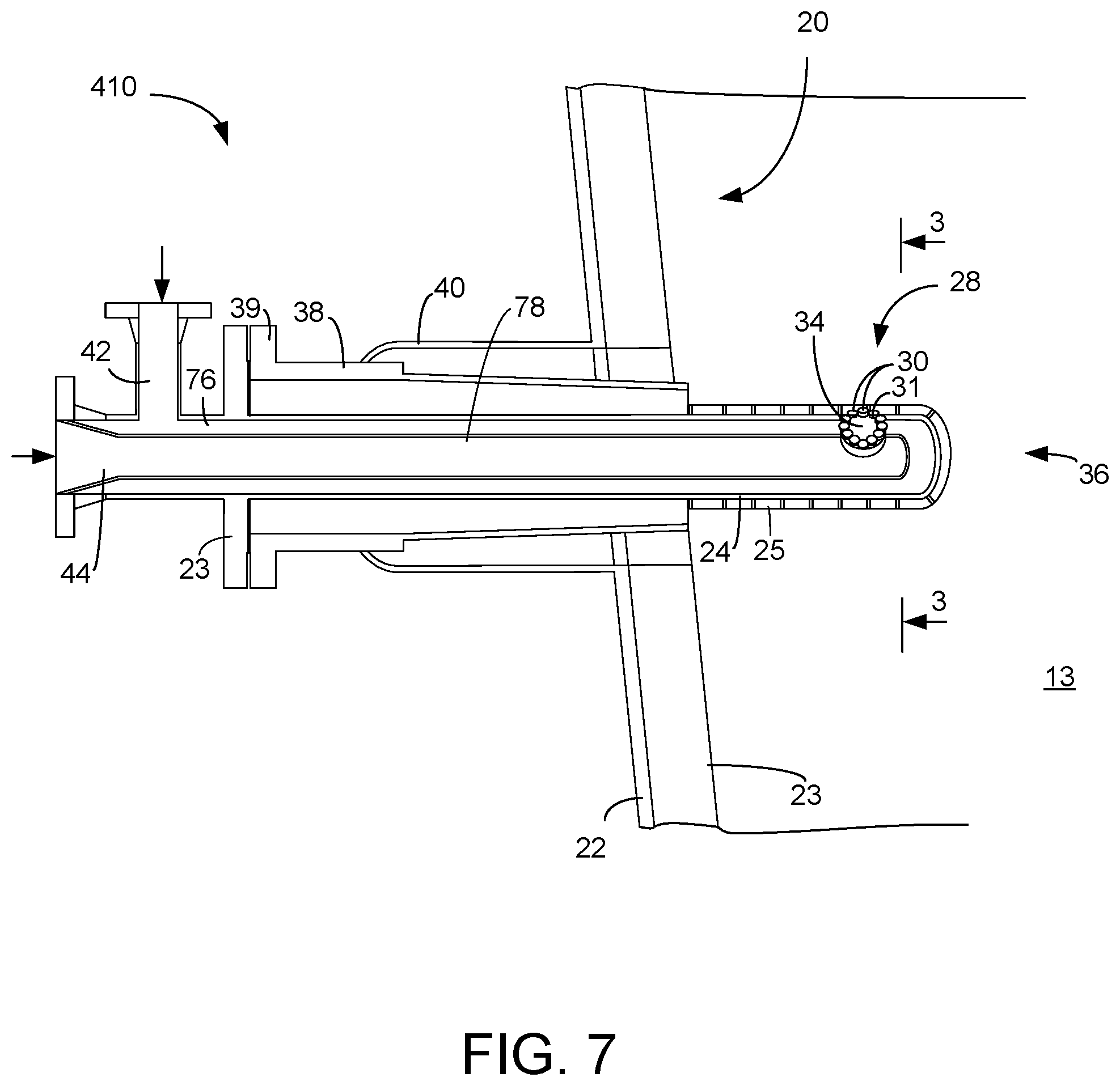 Patent US12403440 Figure 6 – Apparatus for distributing feed with a cluster of orifices on a side of the distributor