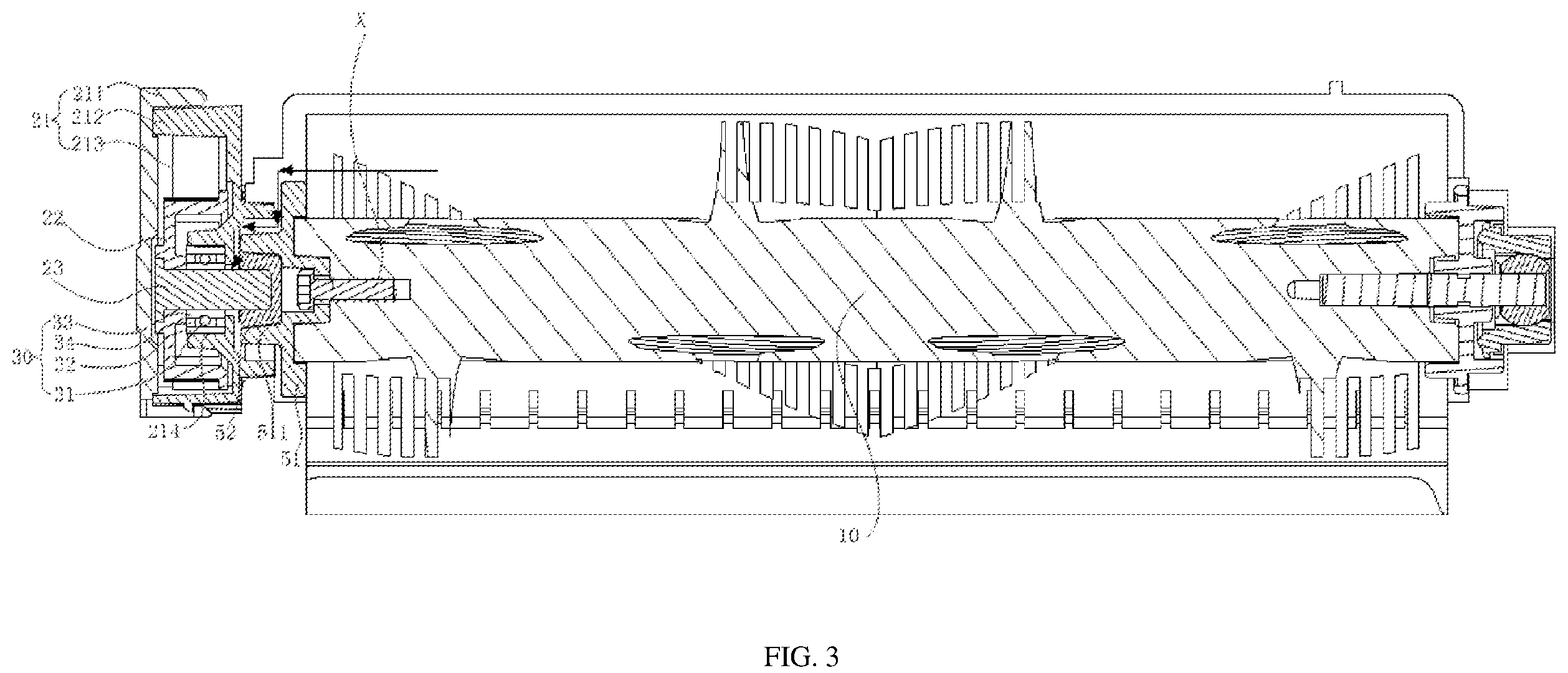 Patent US12426759 Figure 3 – Roller brush assembly and movable device
