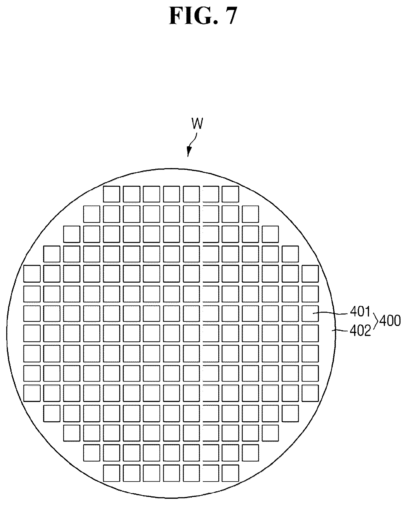 Patent US12433050 Figure 7 – Semiconductor package with protective mold