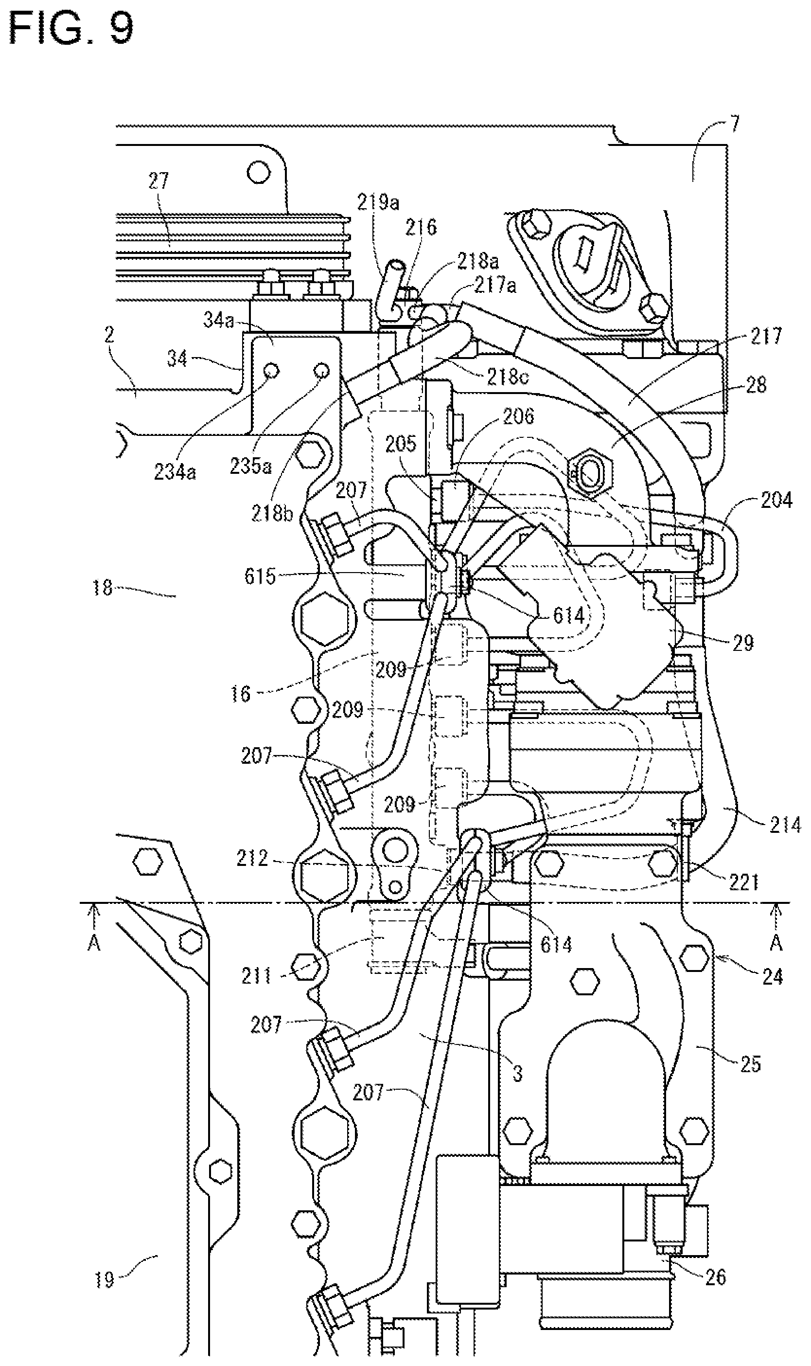 Patent US12460613 Figure 9 – Engine device including an orientation of a fuel return line attached to a common rail